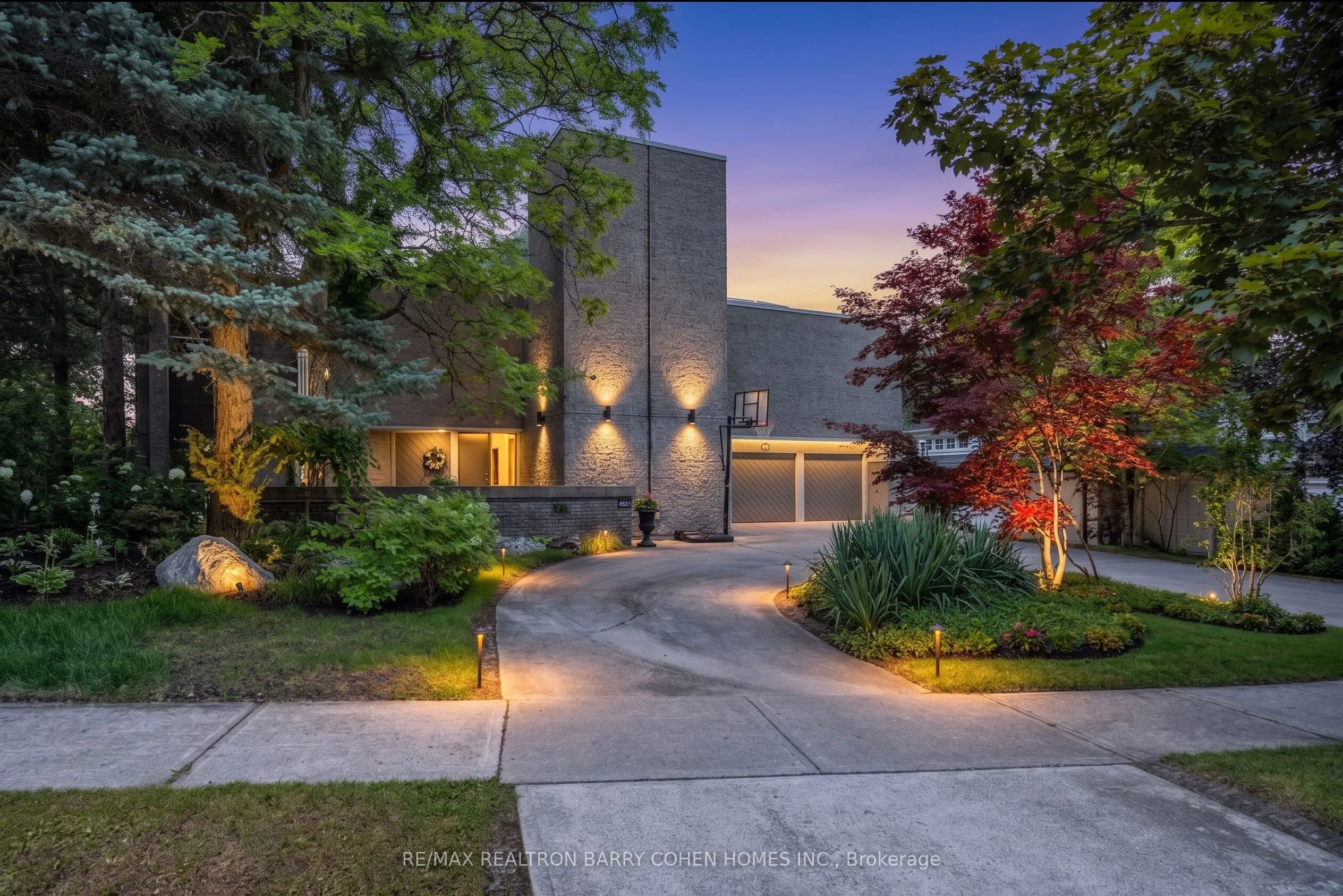 Detached Home For Sale | C13048670