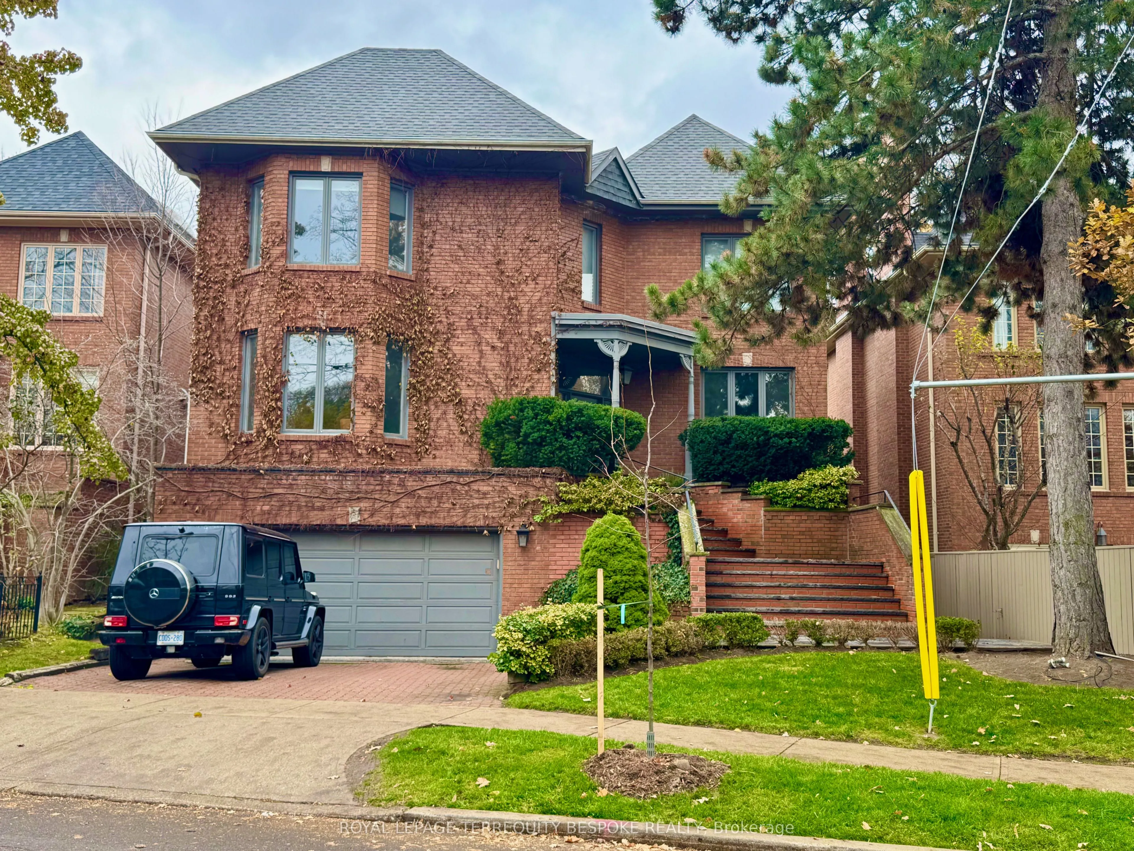 Detached Home For Lease | C13052920