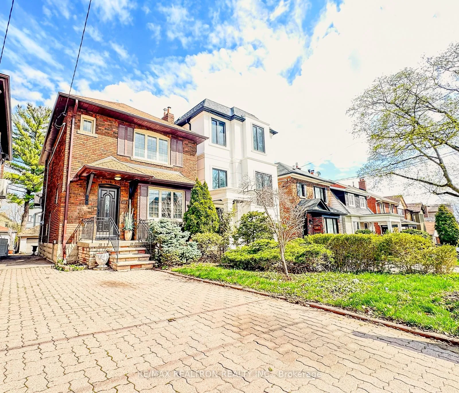 Detached Home For Sale | C13054816