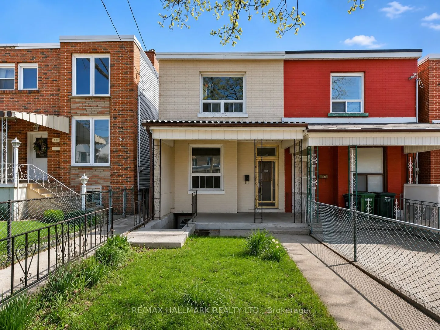 Semi-Detached Home For Sale | C13055446