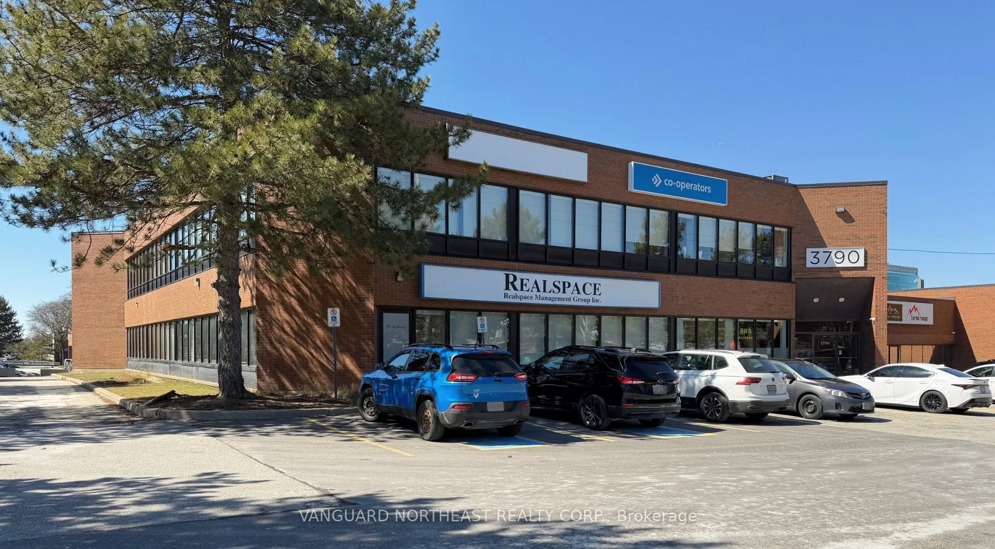 Office For Lease | C13055772