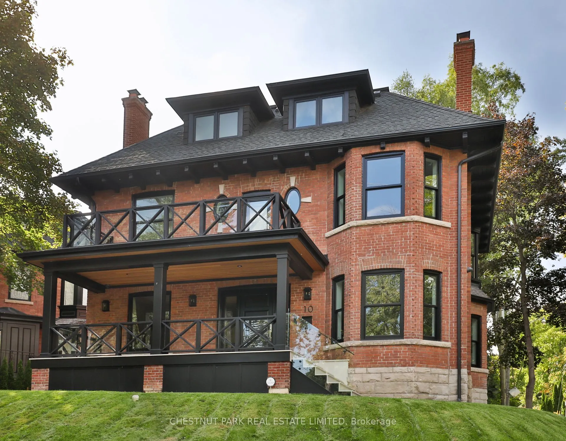 Detached Home For Sale | C13061116