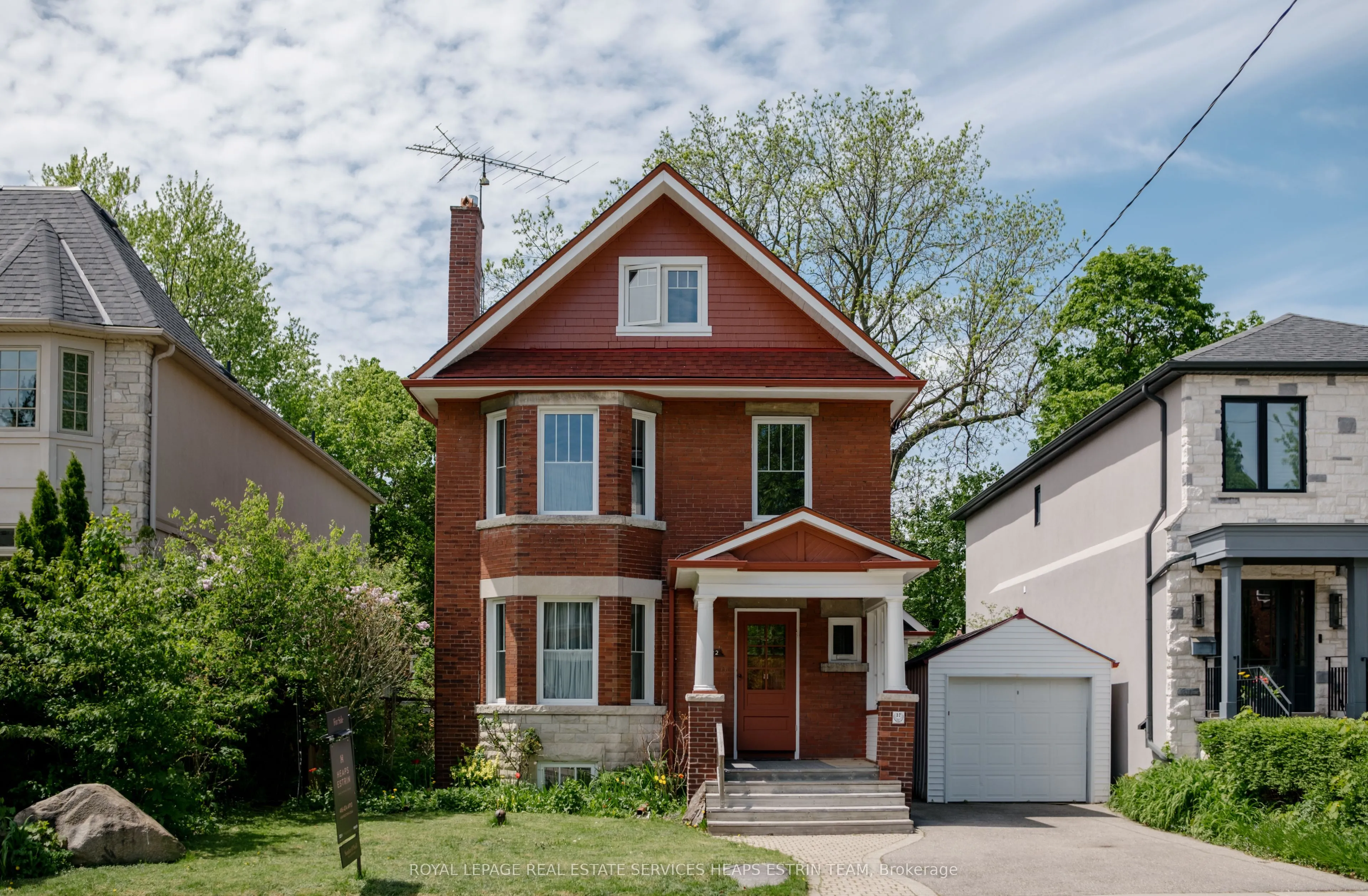 Detached Home For Sale | C13062060