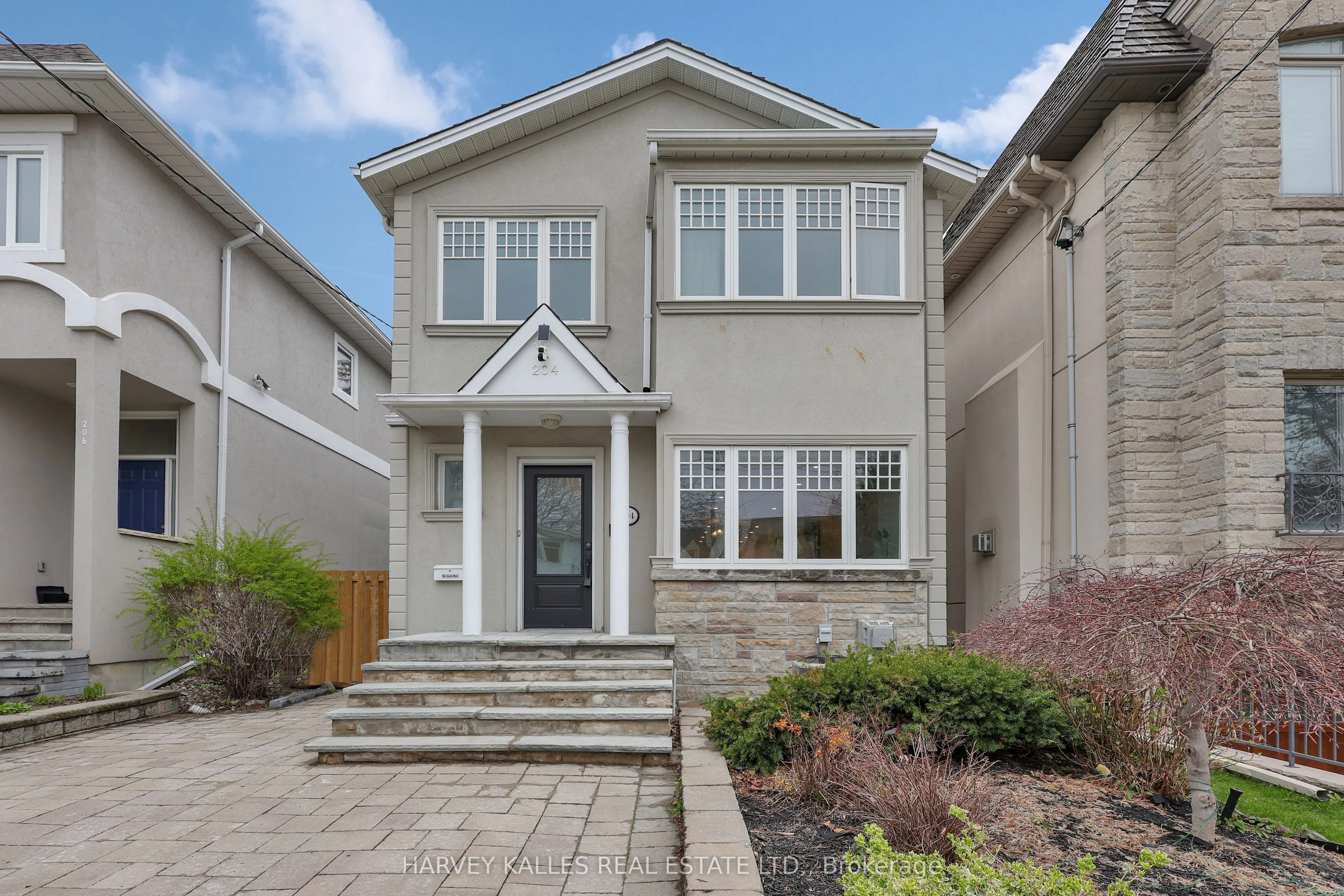 Detached Home For Sale | C13062074