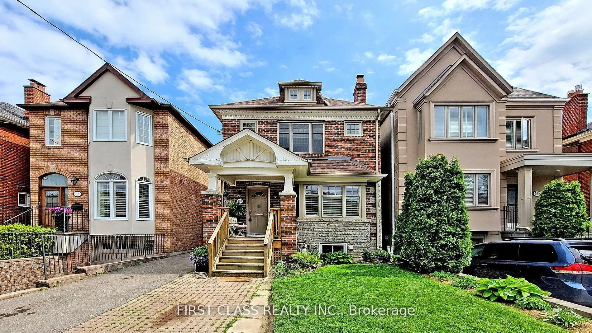 Detached Home For Lease | C13071440