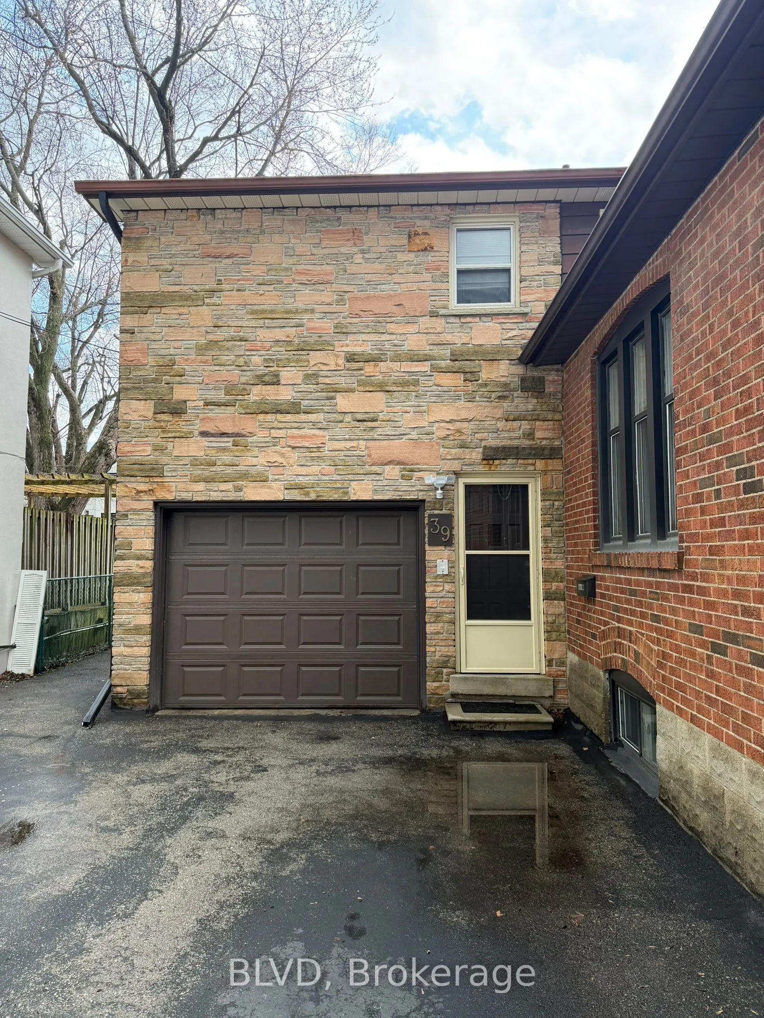 Detached Home For Lease | C13072706