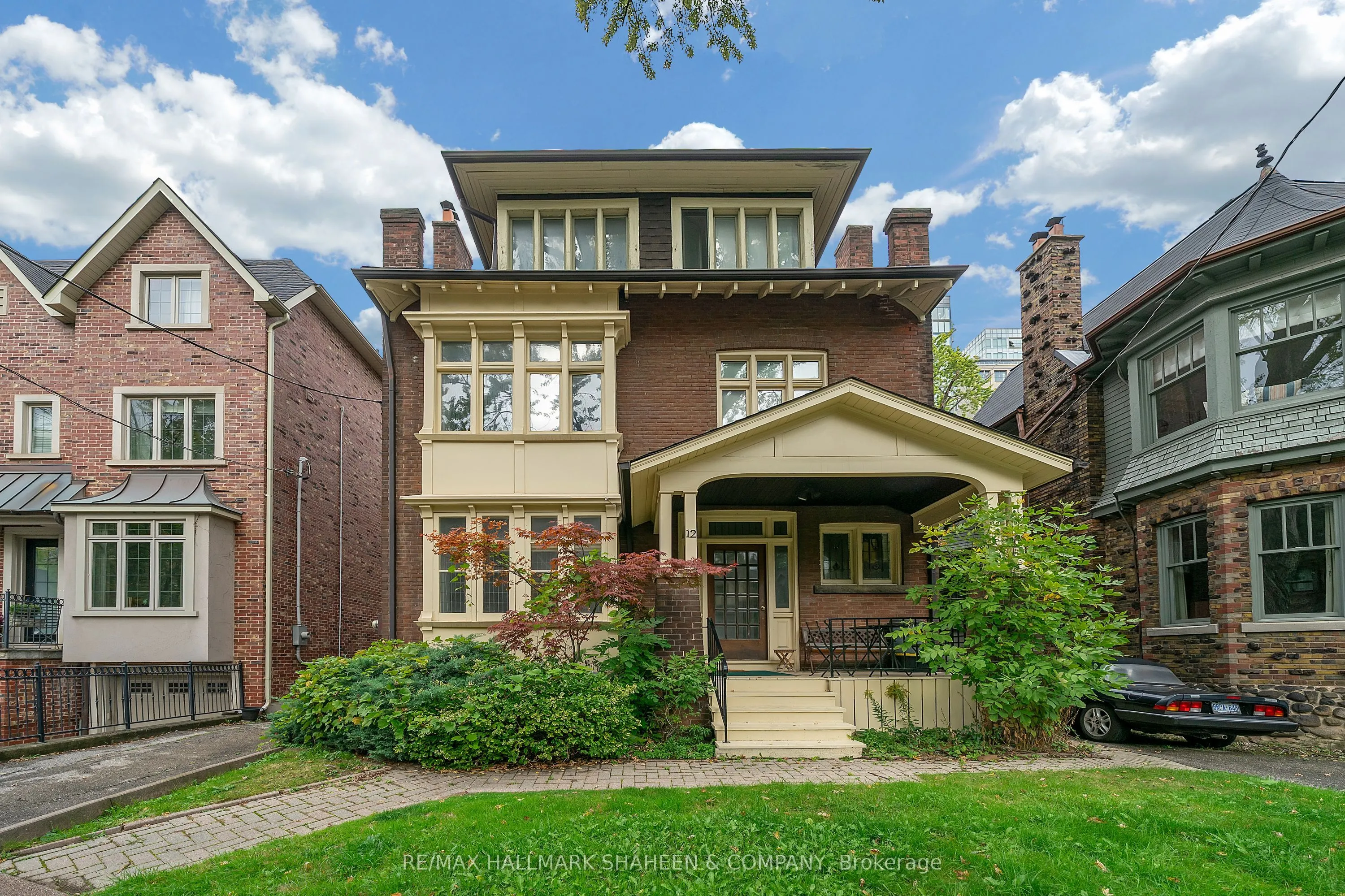Multiplex For Lease | C13072836