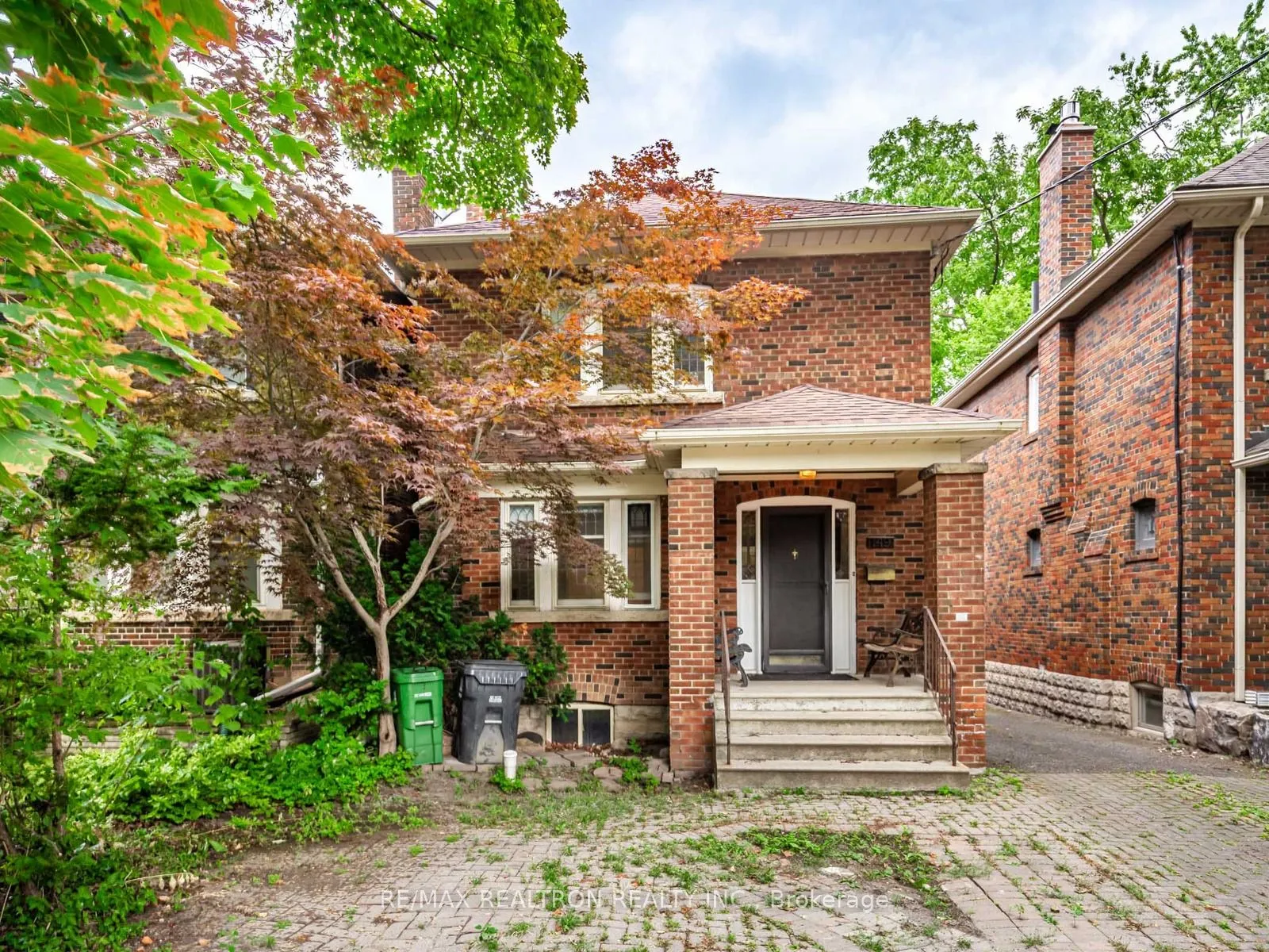 Detached Home For Lease | C13073396