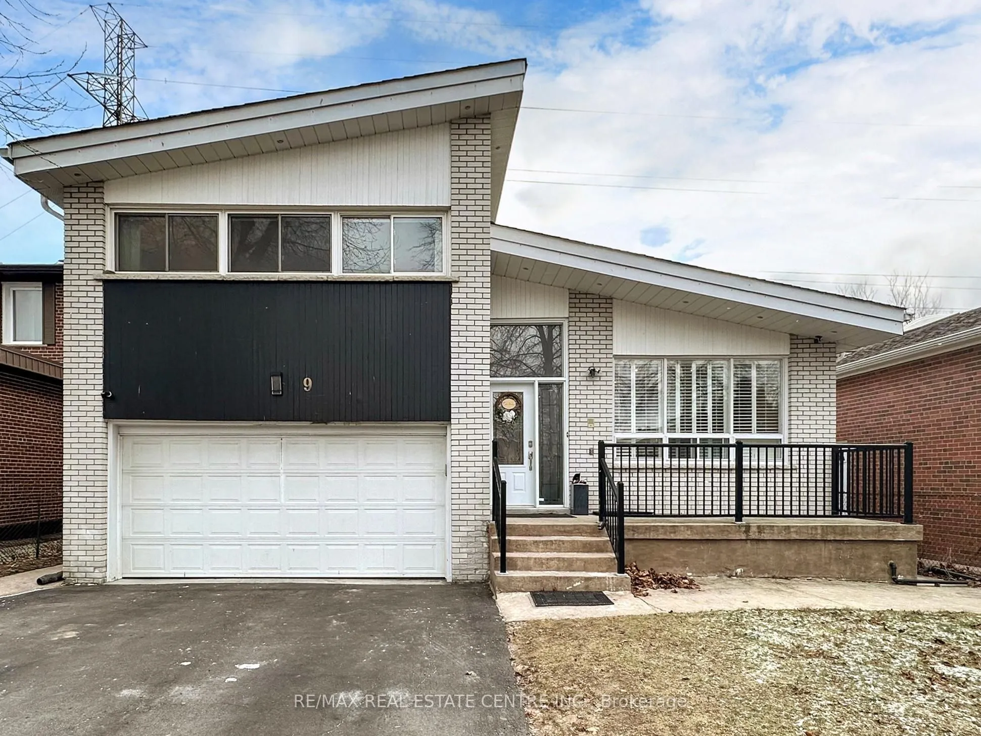 Detached Home For Sale | C13076254