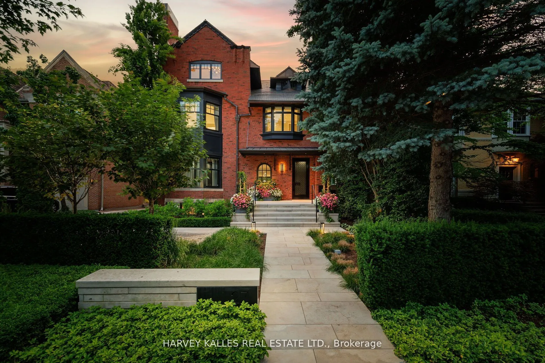 Detached Home For Sale | C13078070