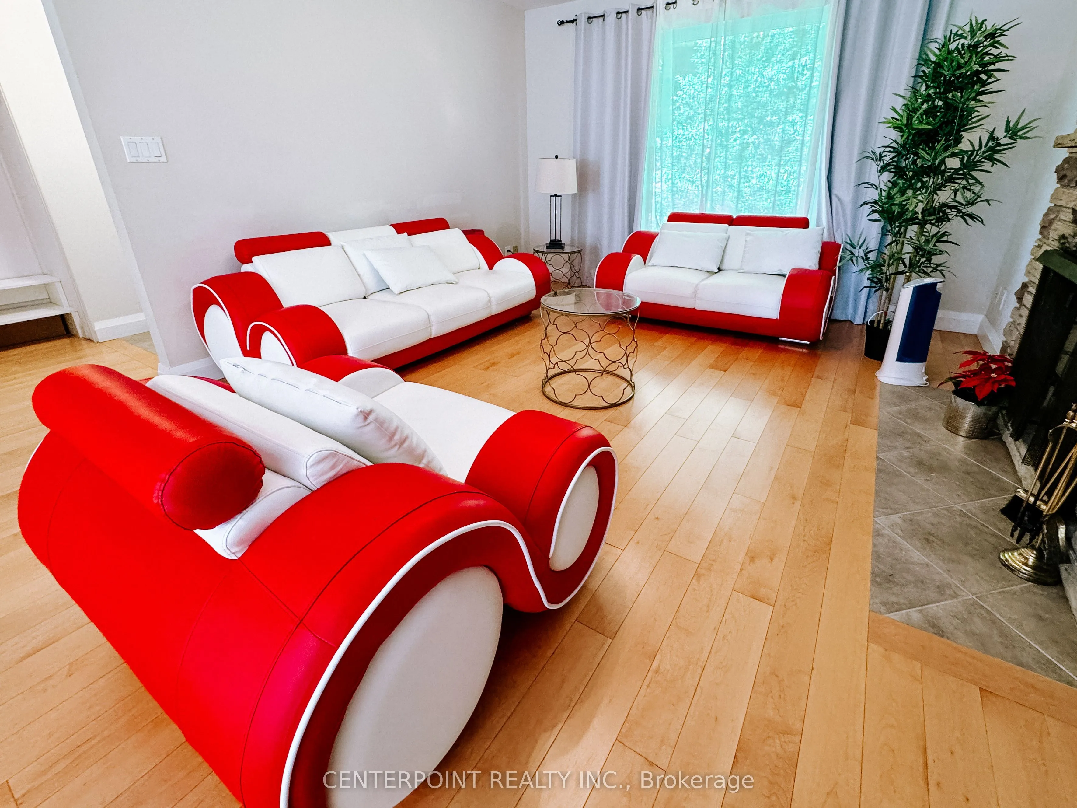 Detached Home For Lease | C13078510