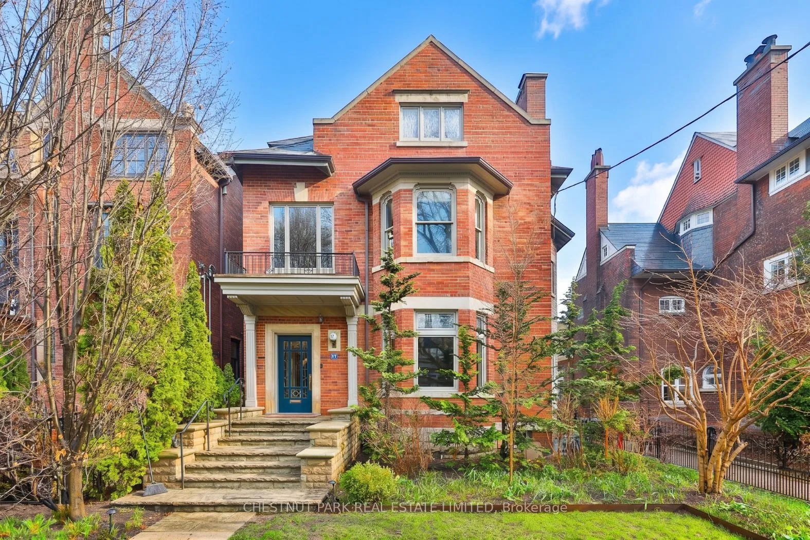 Detached Home For Sale | C13080722