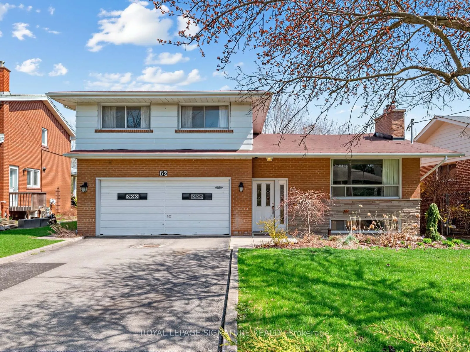 Detached Home For Sale | C13083510