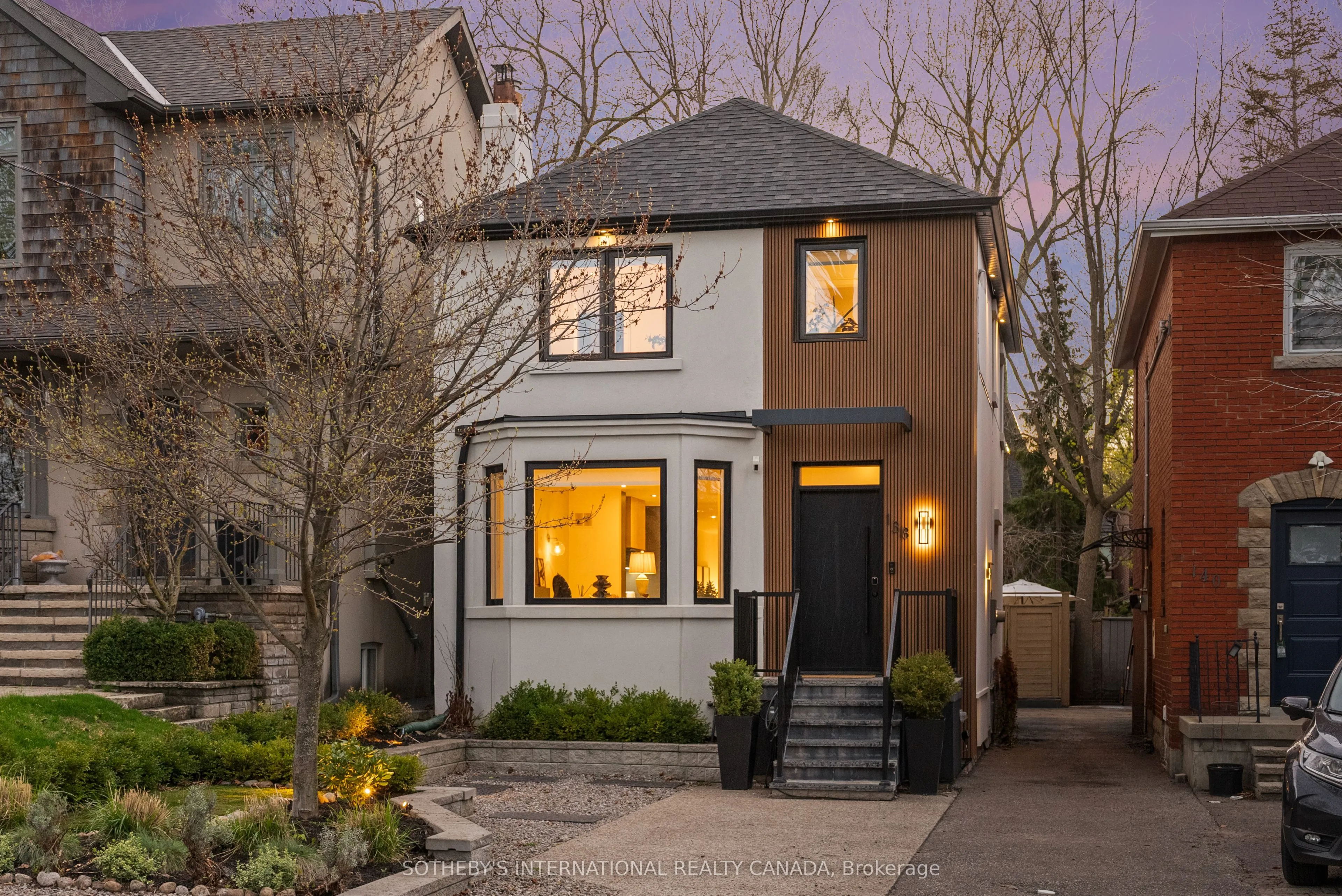 Detached Home For Sale | C13083616