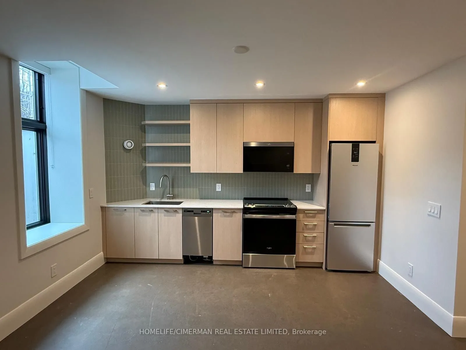 Detached Home For Lease | C13091156
