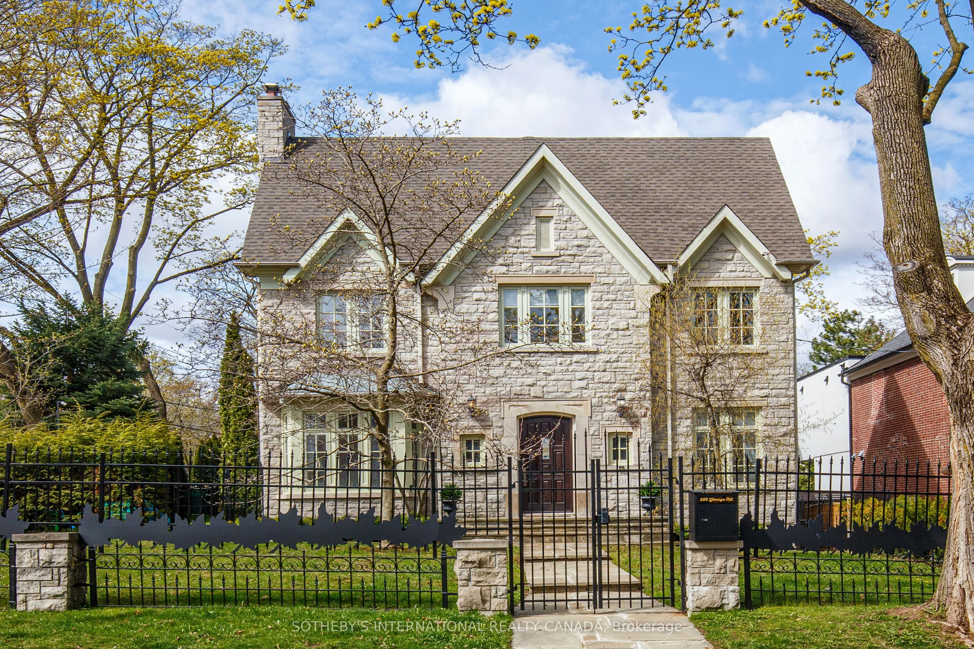 Detached Home For Sale | C13092708