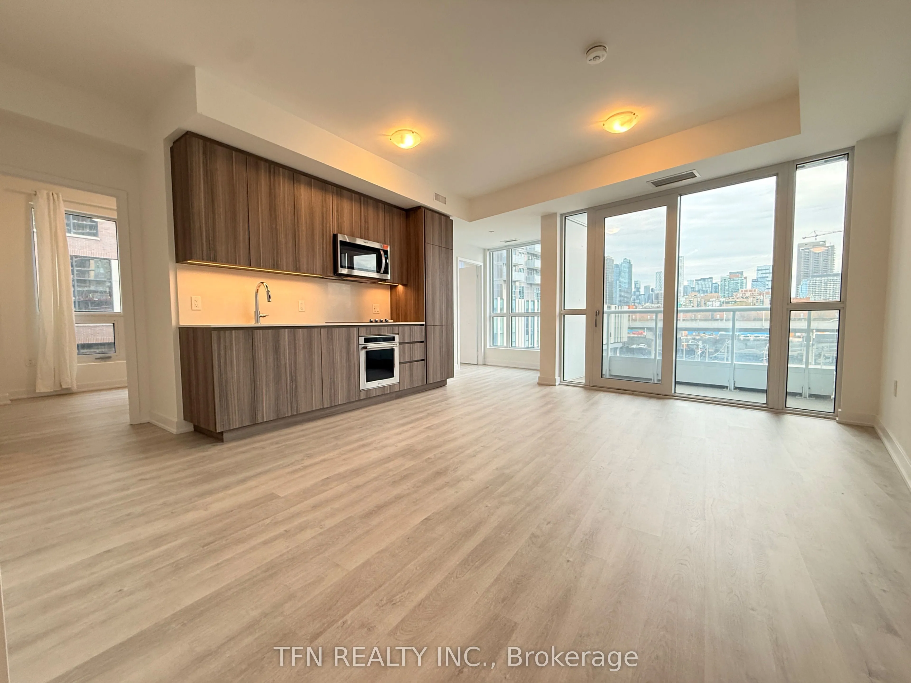 Property For Lease | C13095090