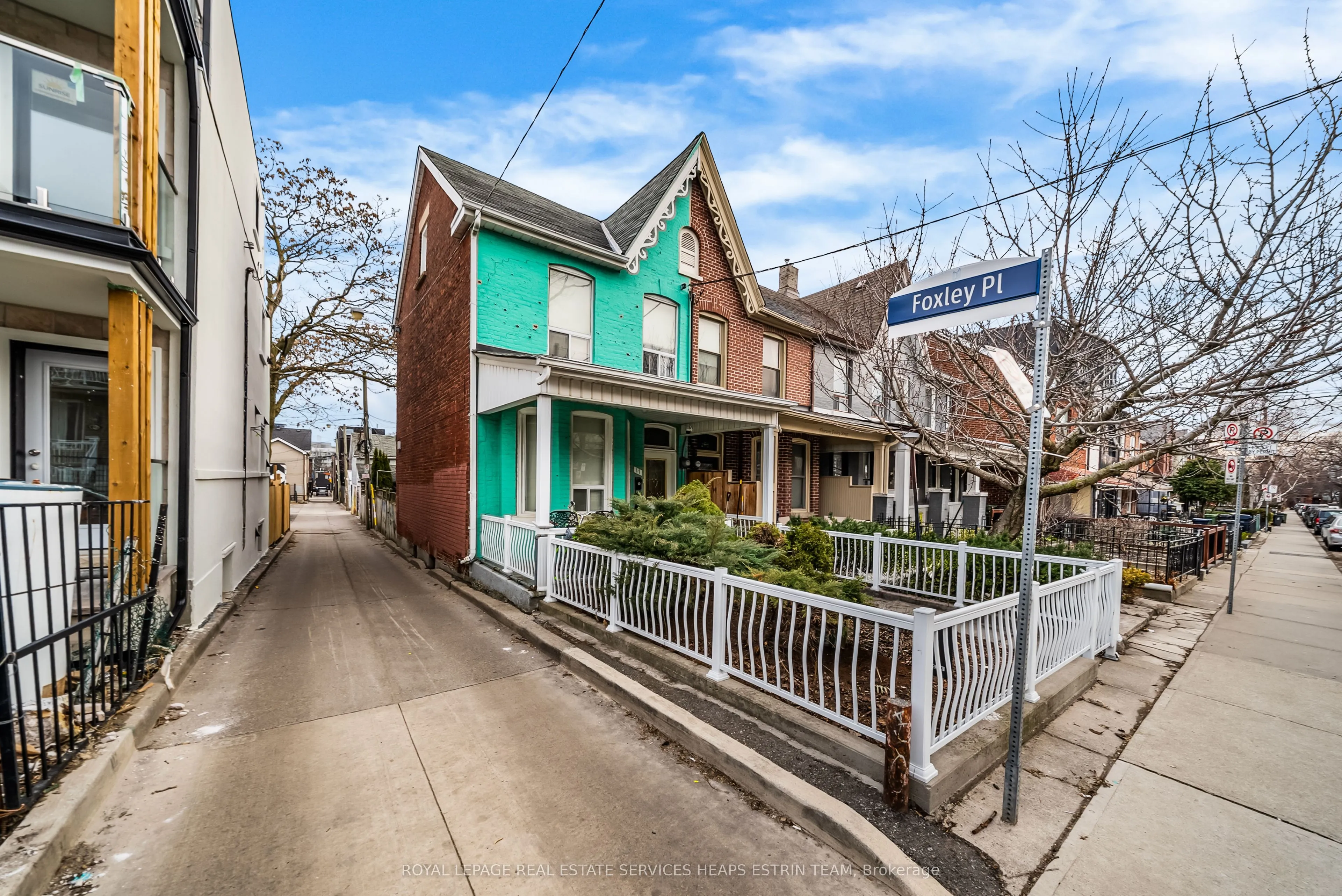 Semi-Detached Home For Sale | C13096944