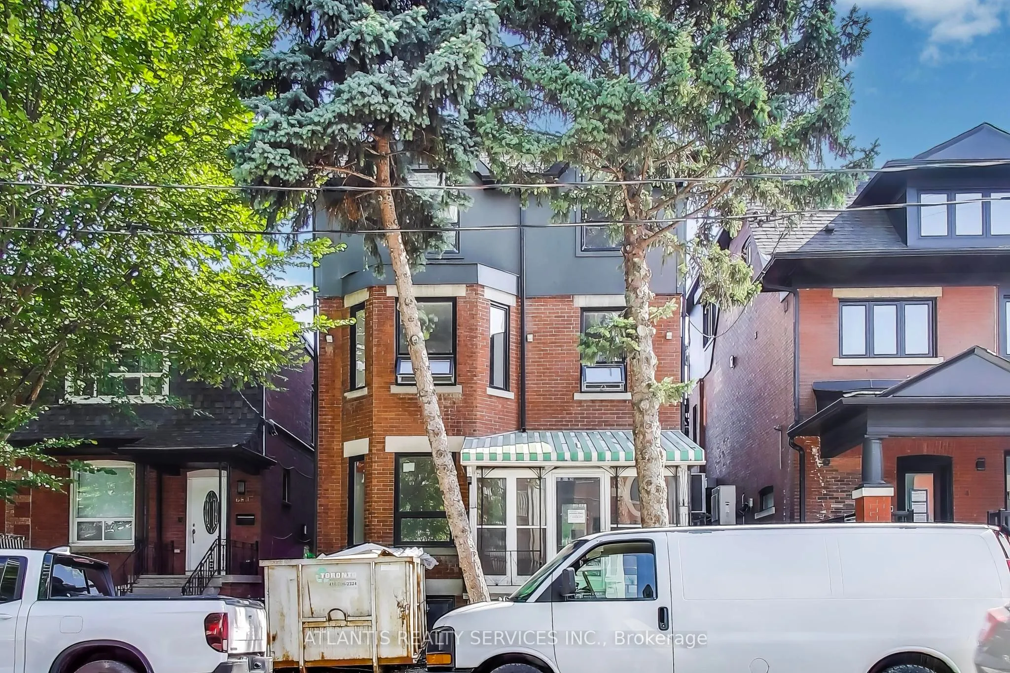 Multiplex For Lease | C13098434