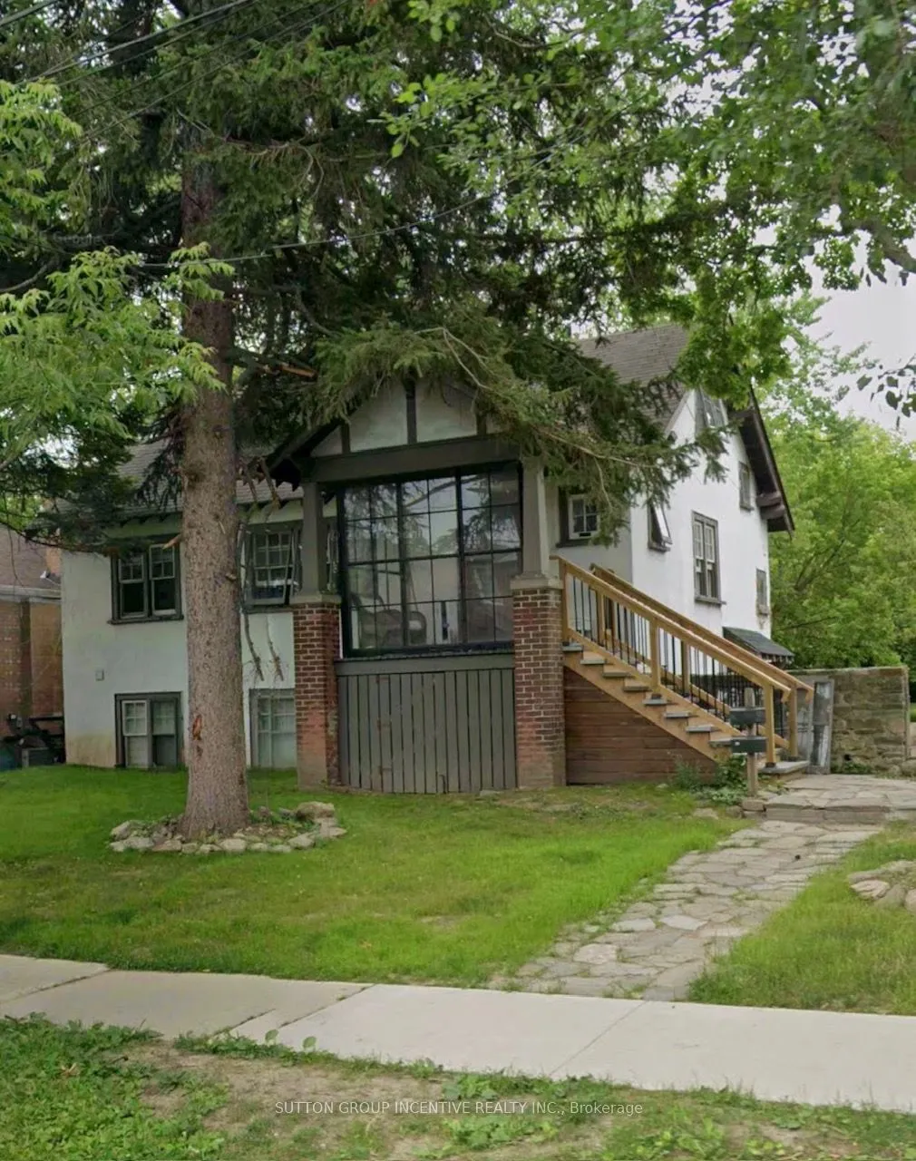Detached Home For Lease | C13099214