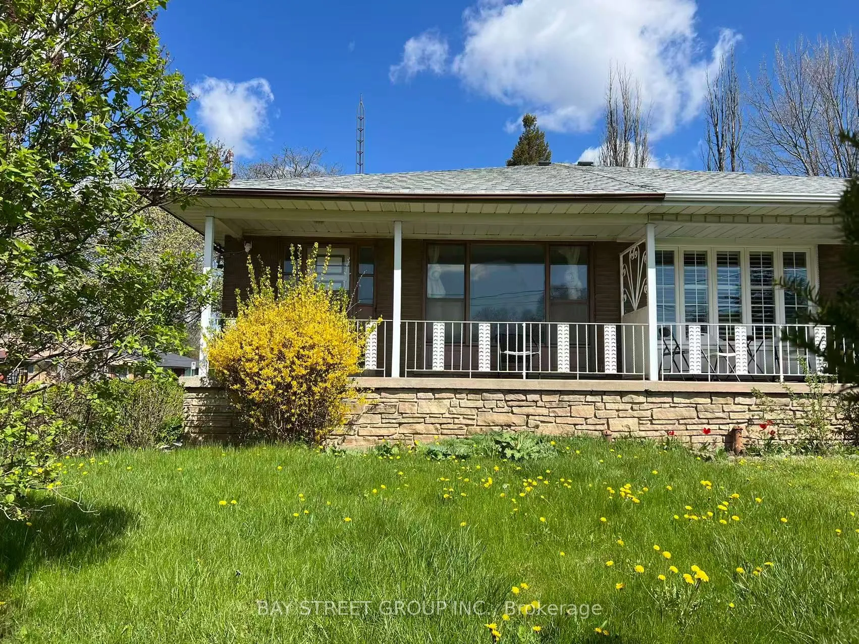 Semi-Detached Home For Sale | C13100338
