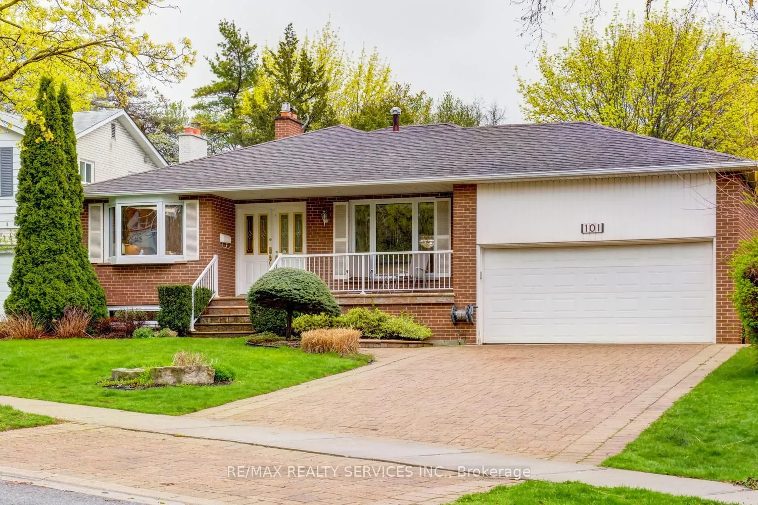 Detached Home For Sale | C13100704