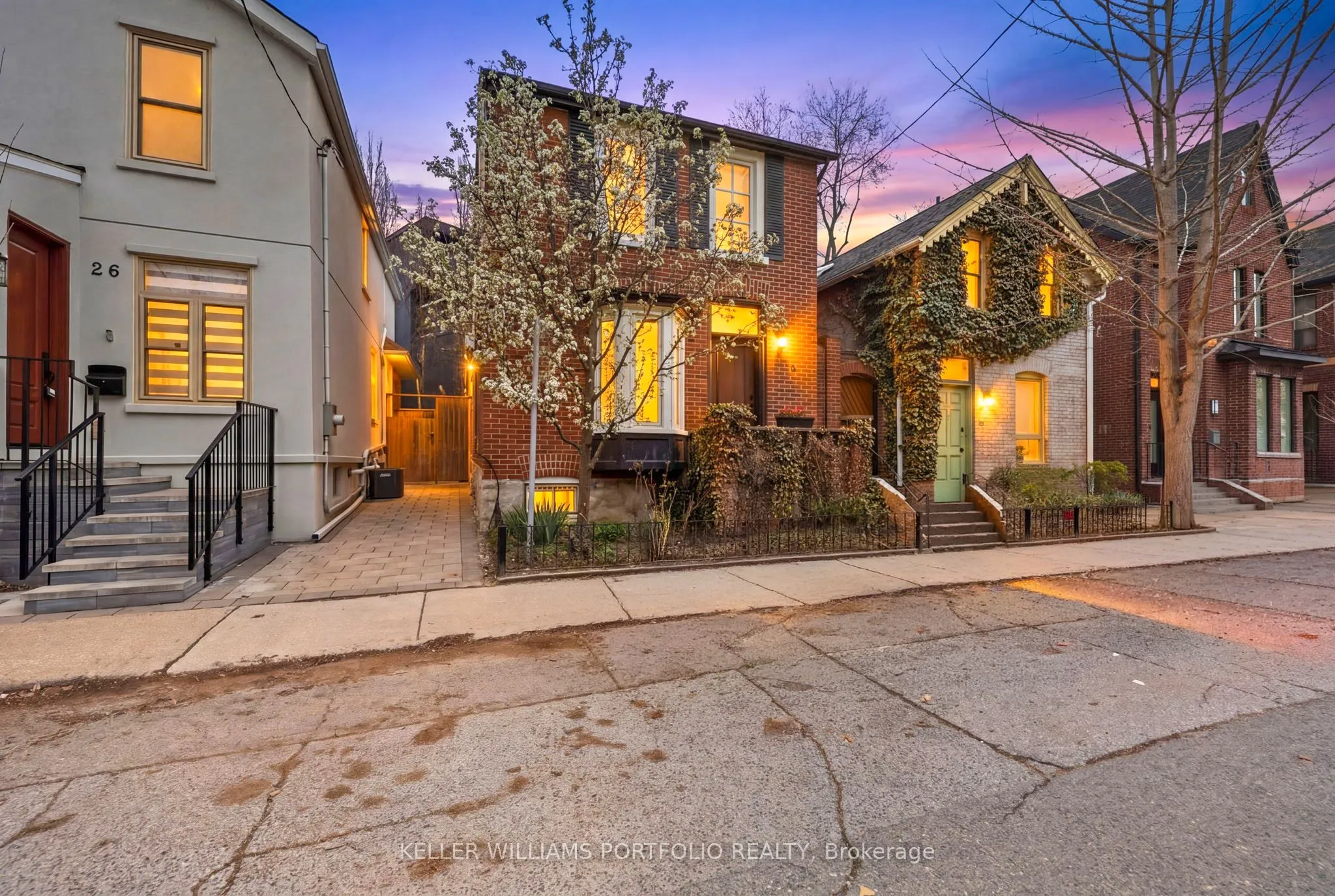 Detached Home For Sale | C13103390