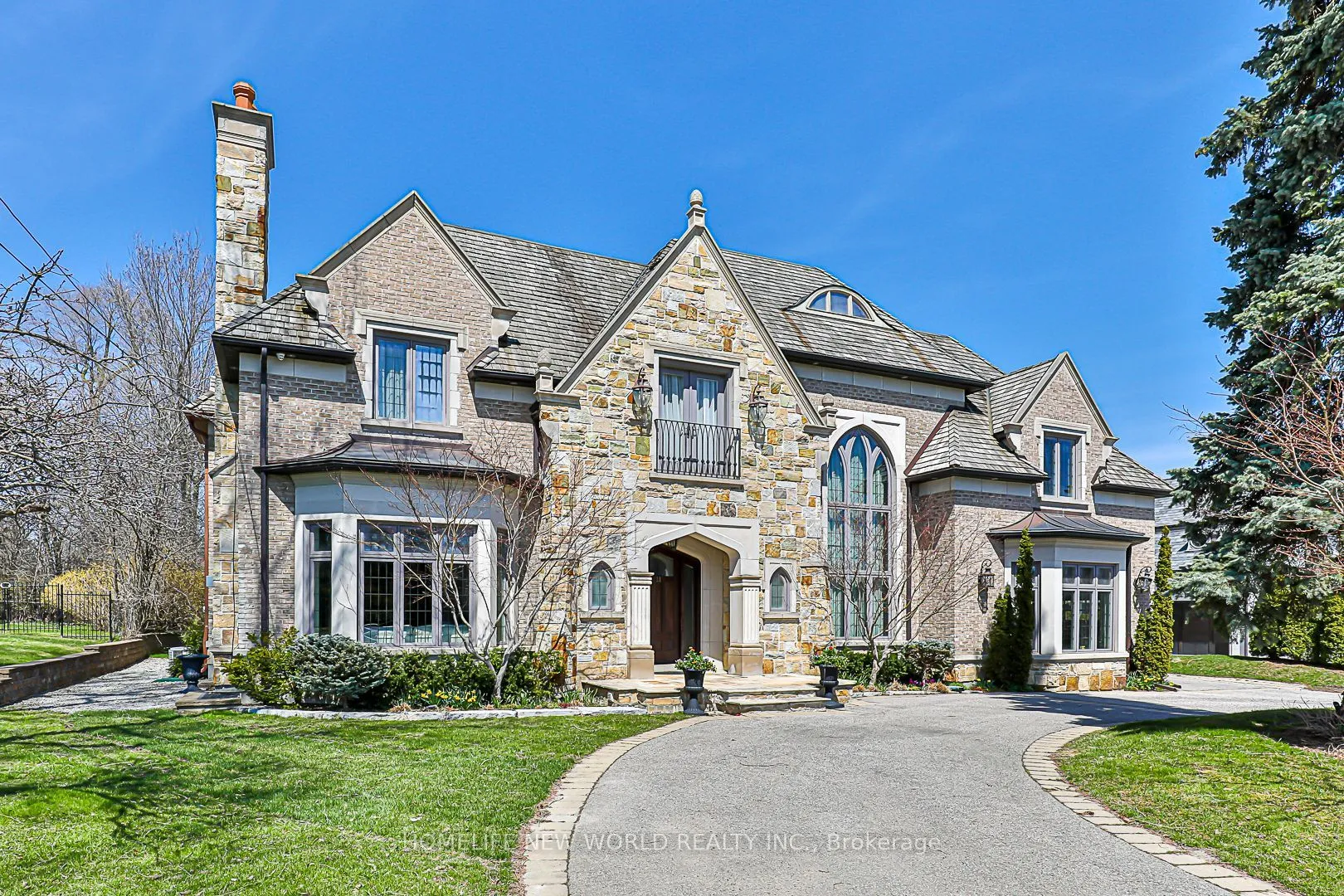 Detached Home For Lease | C13106336
