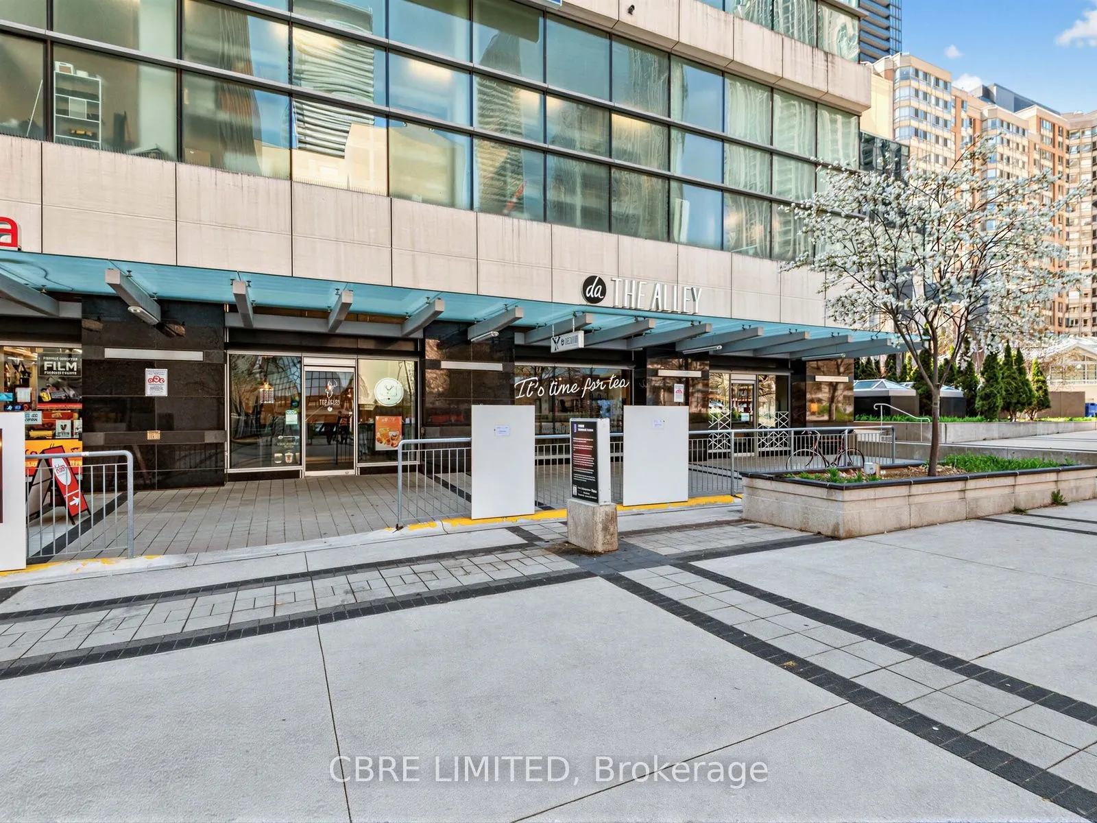 Property For Lease | C13109936