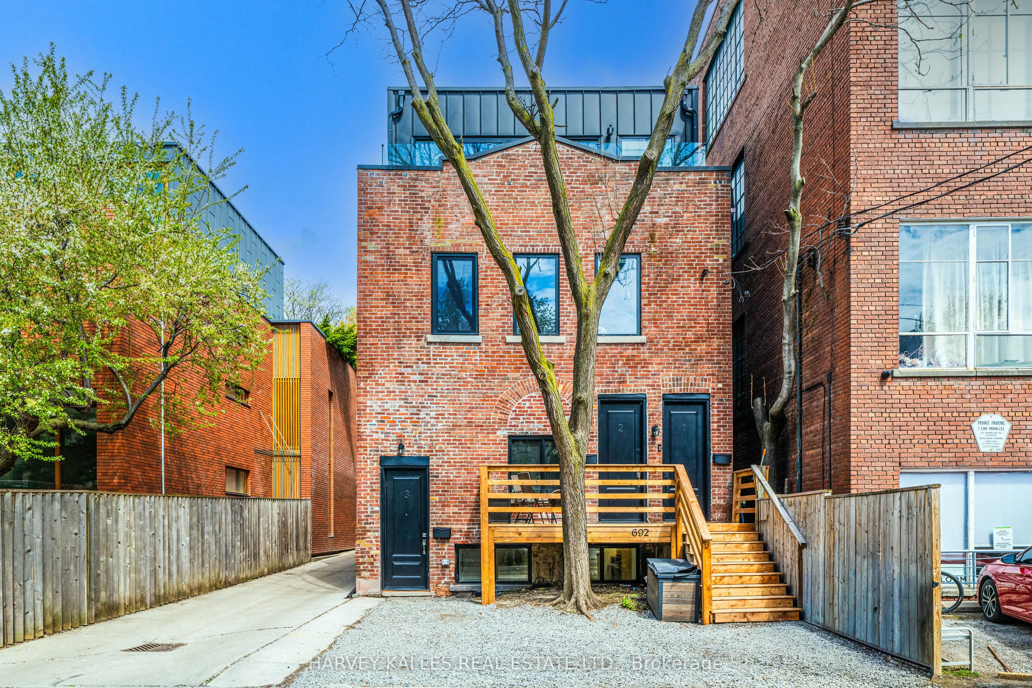 Detached Home For Lease | C13110832