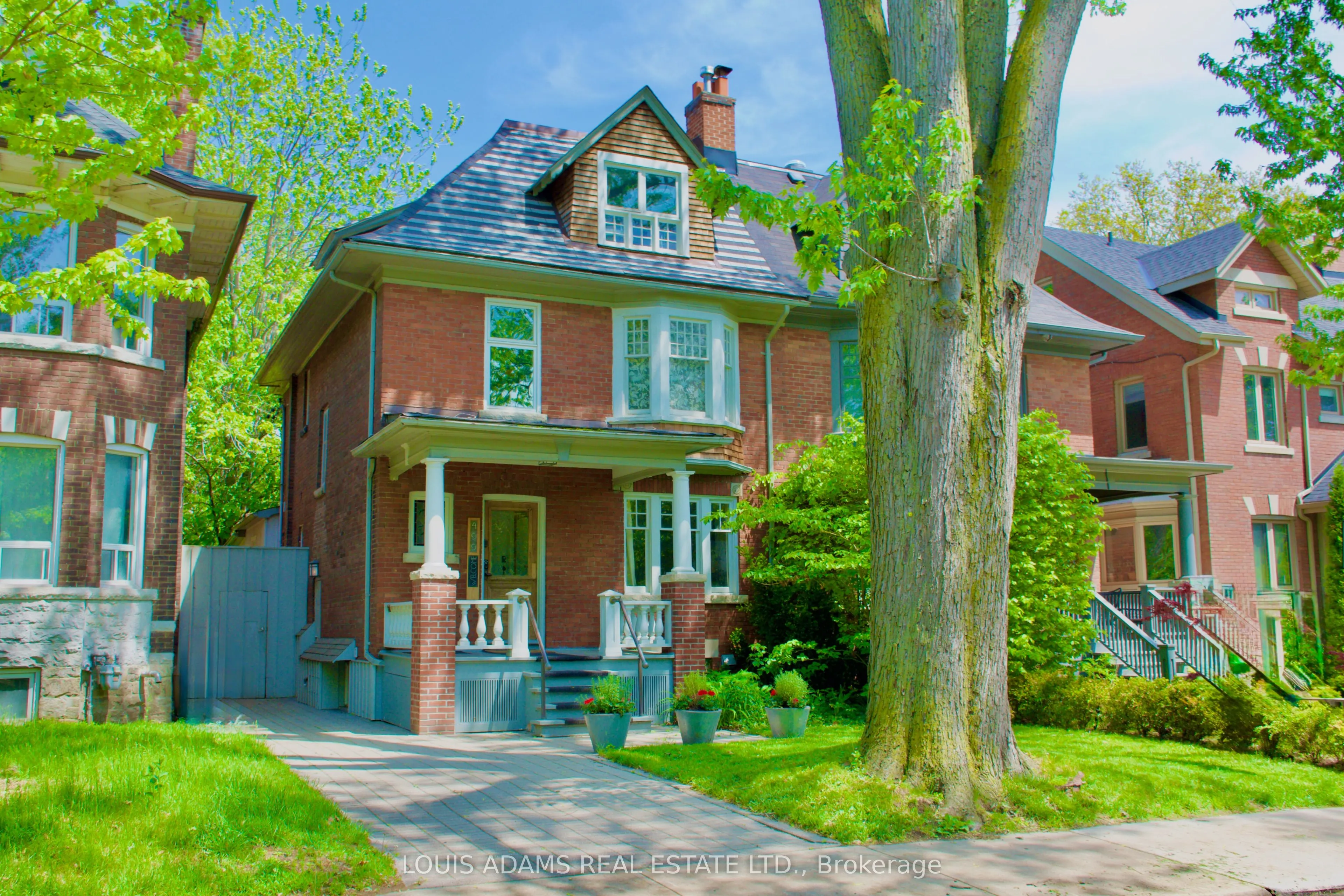 Triplex For Sale | C13113826