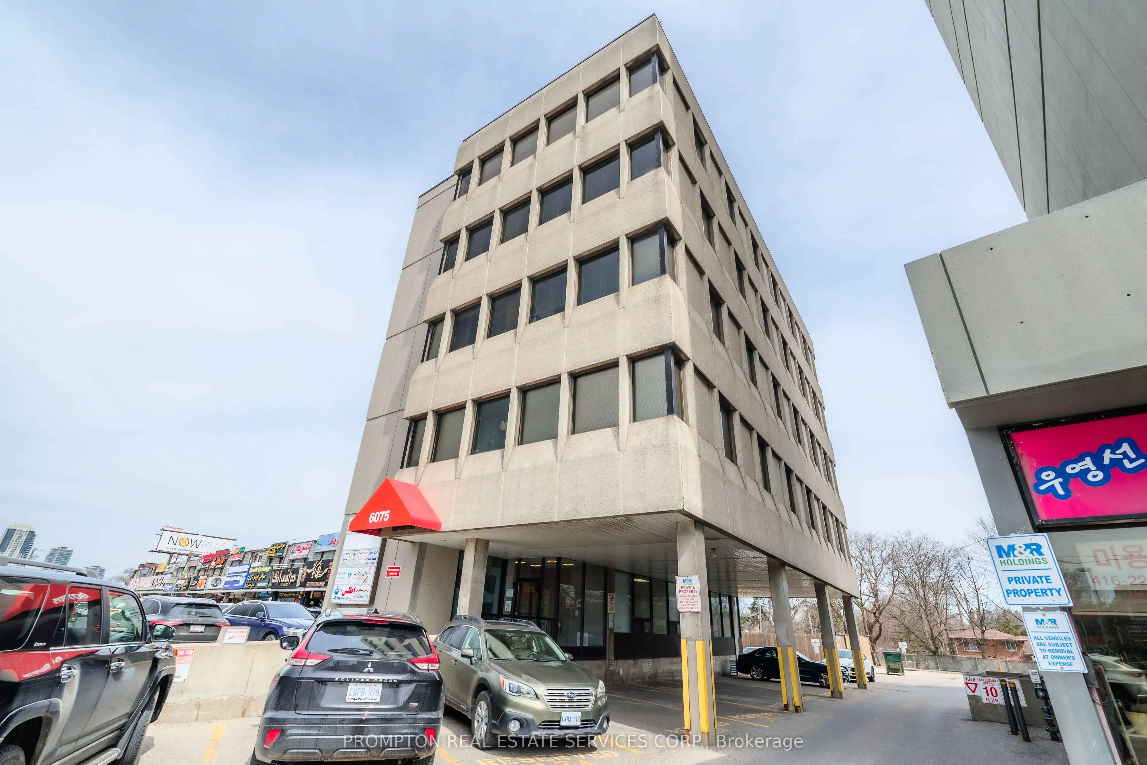 Office For Lease | C13113936
