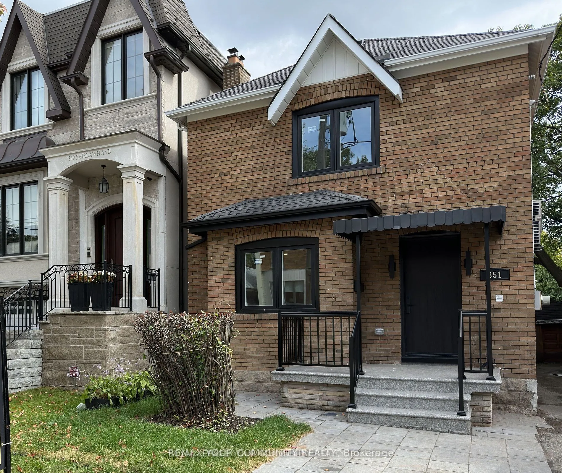 Detached Home For Lease | C13115048