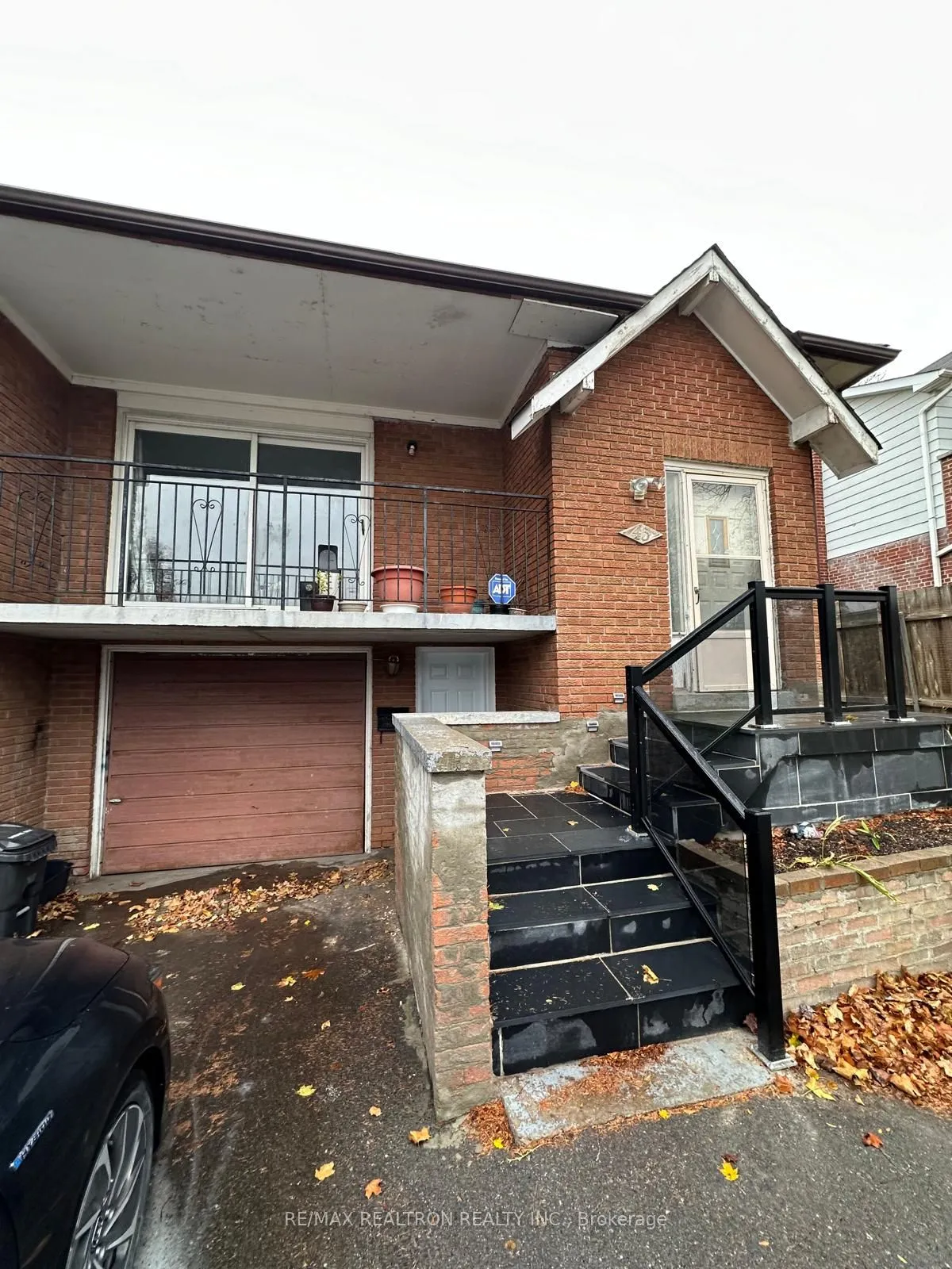 Semi-Detached Home For Lease | C13117758