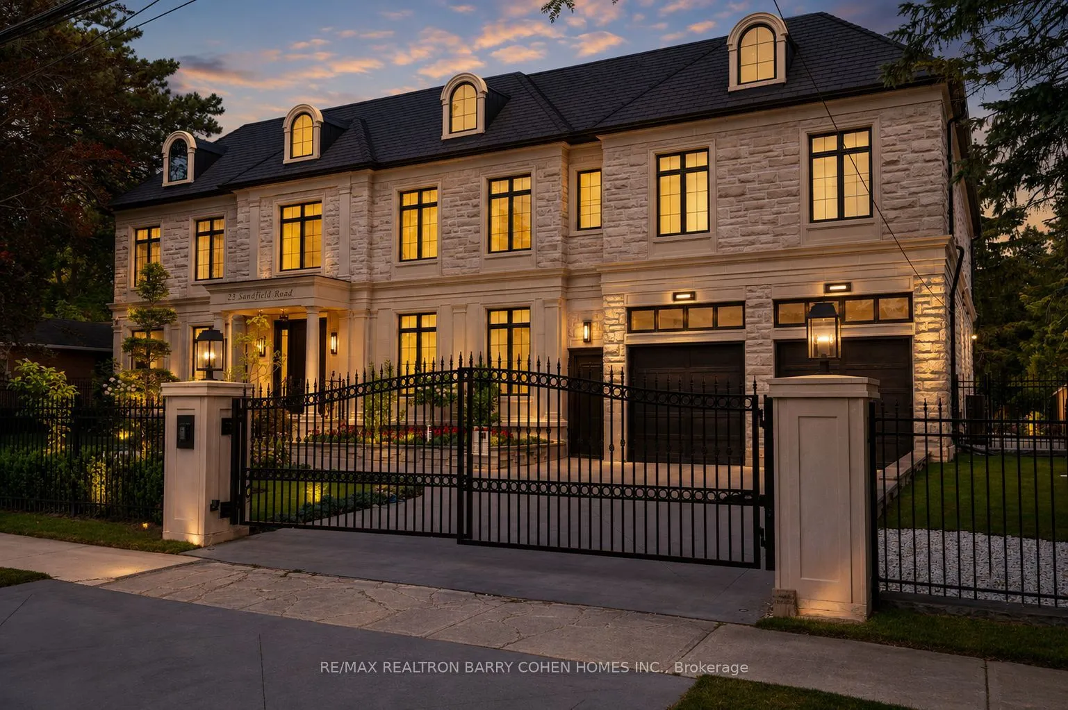 Detached Home For Sale | C13117842