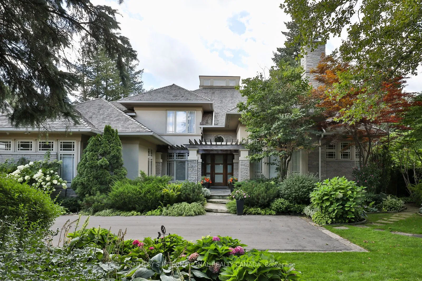 Detached Home For Sale | C13118062