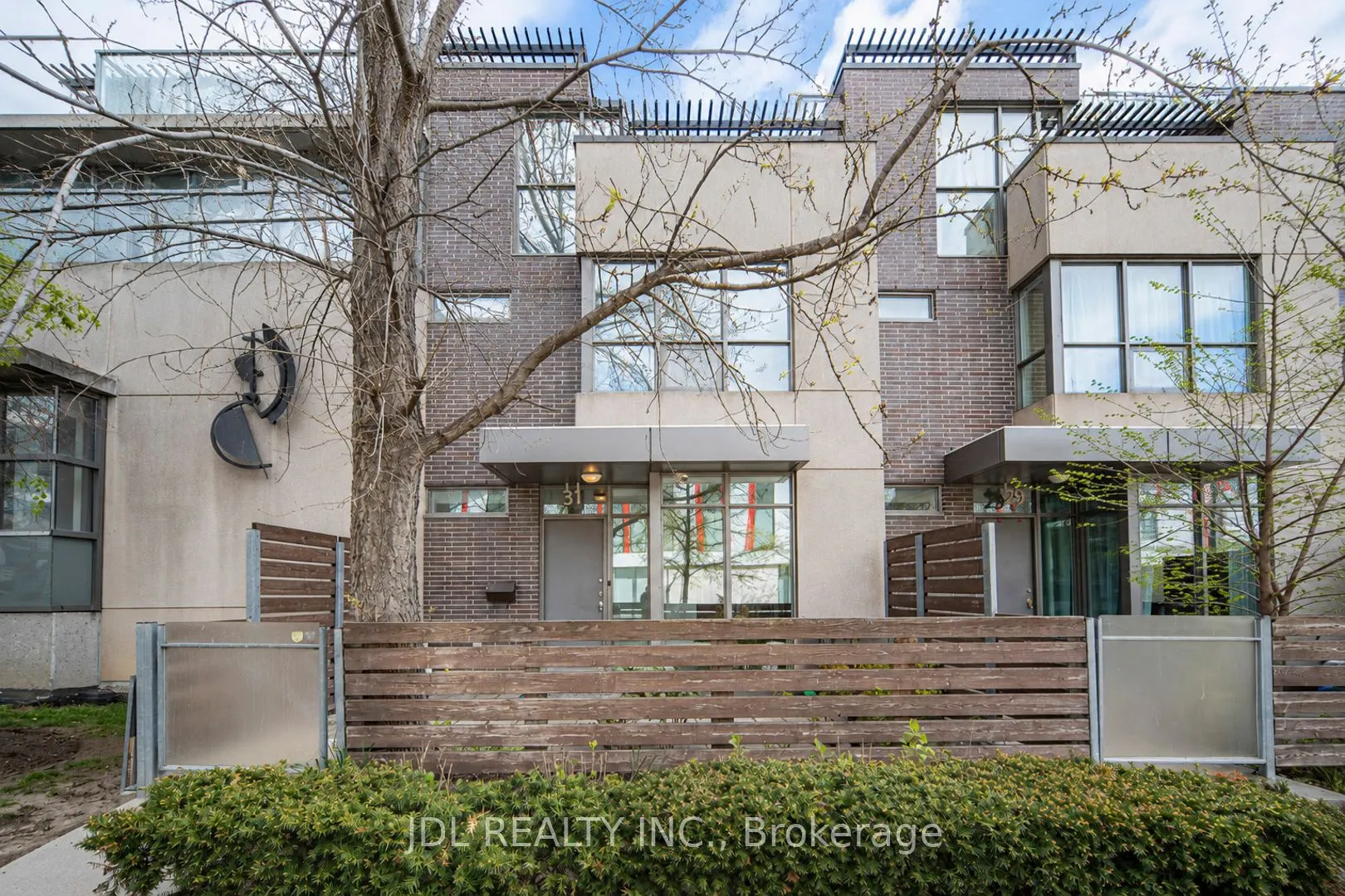 Property For Lease | C13118358