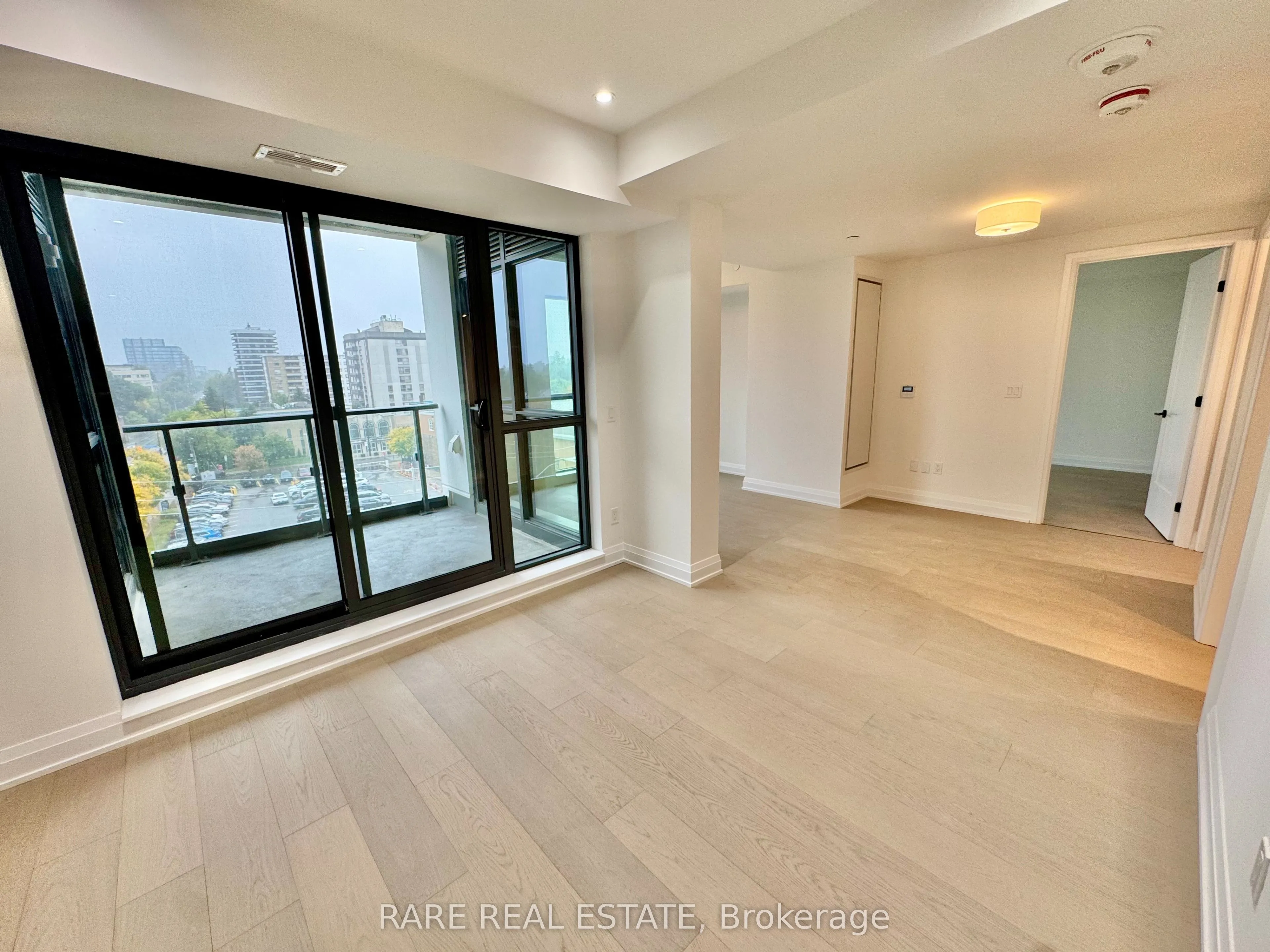 Property For Lease | C13121918