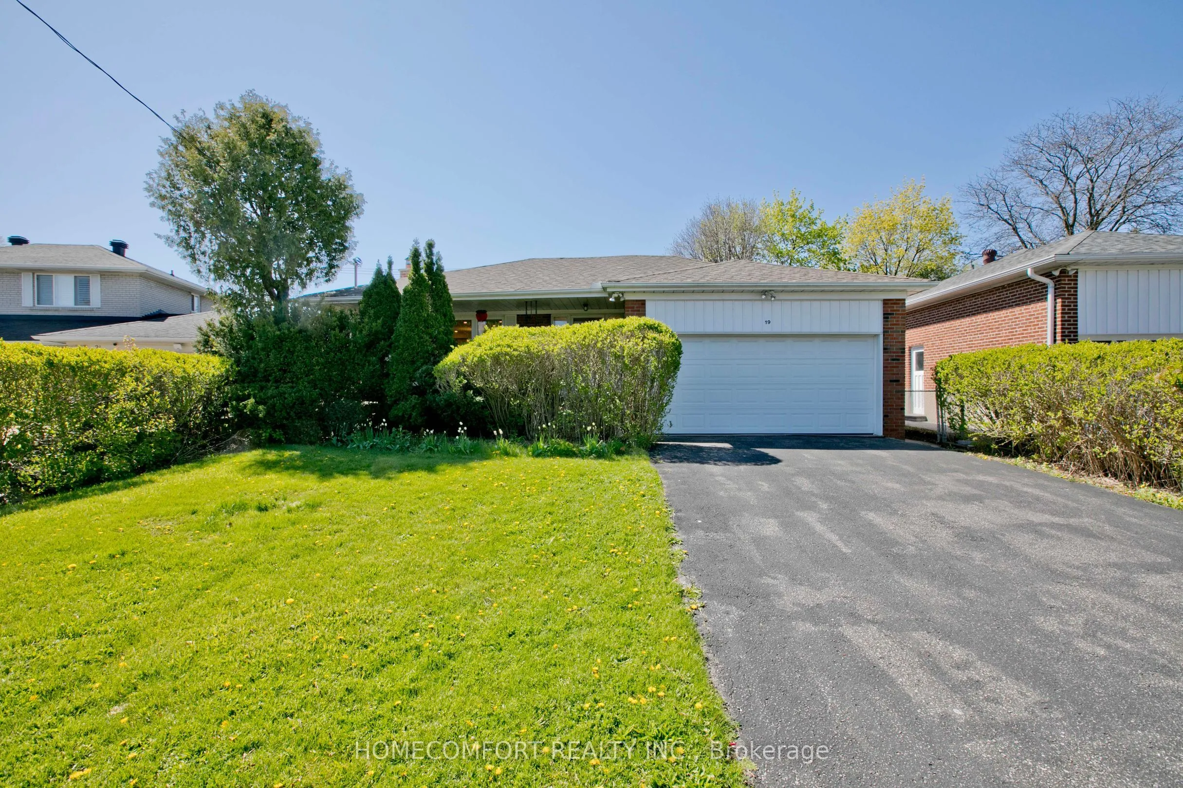 Detached Home For Sale | C13124822