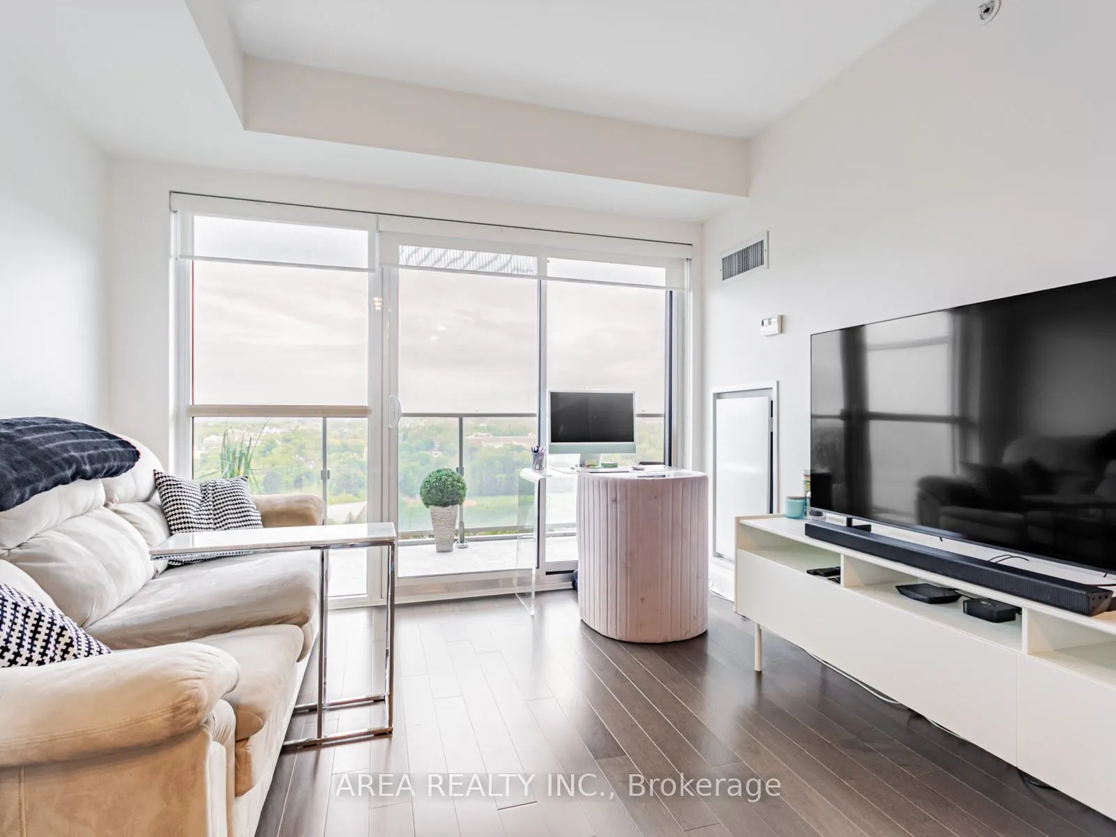 Property For Sale | C13128412