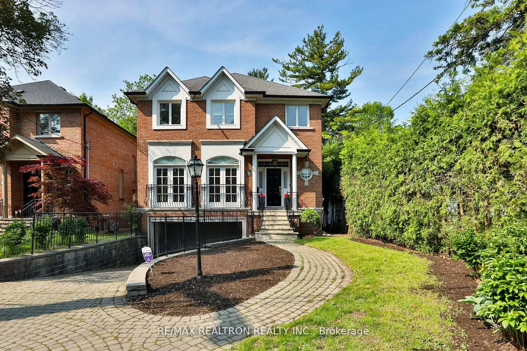 Detached Home For Lease | C13132010
