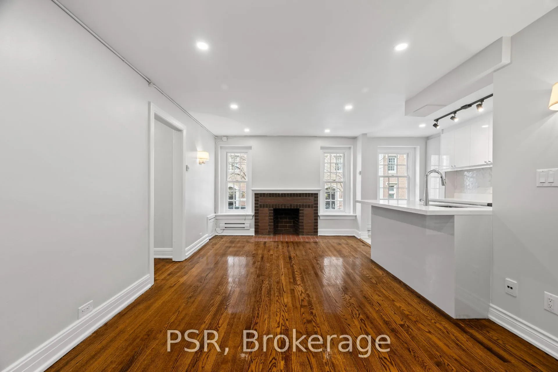 Property For Lease | C13137058