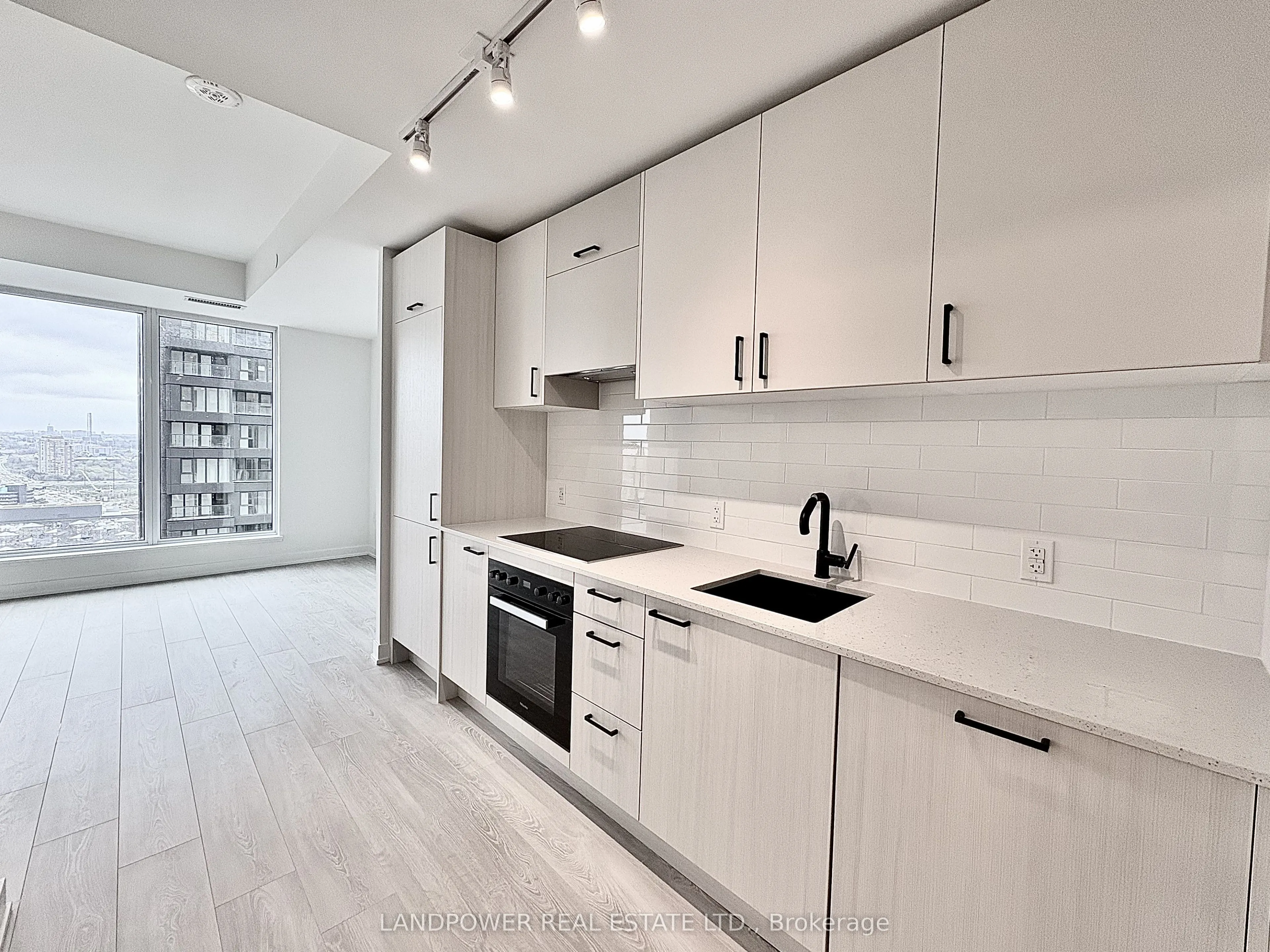 Property For Lease | C13137764