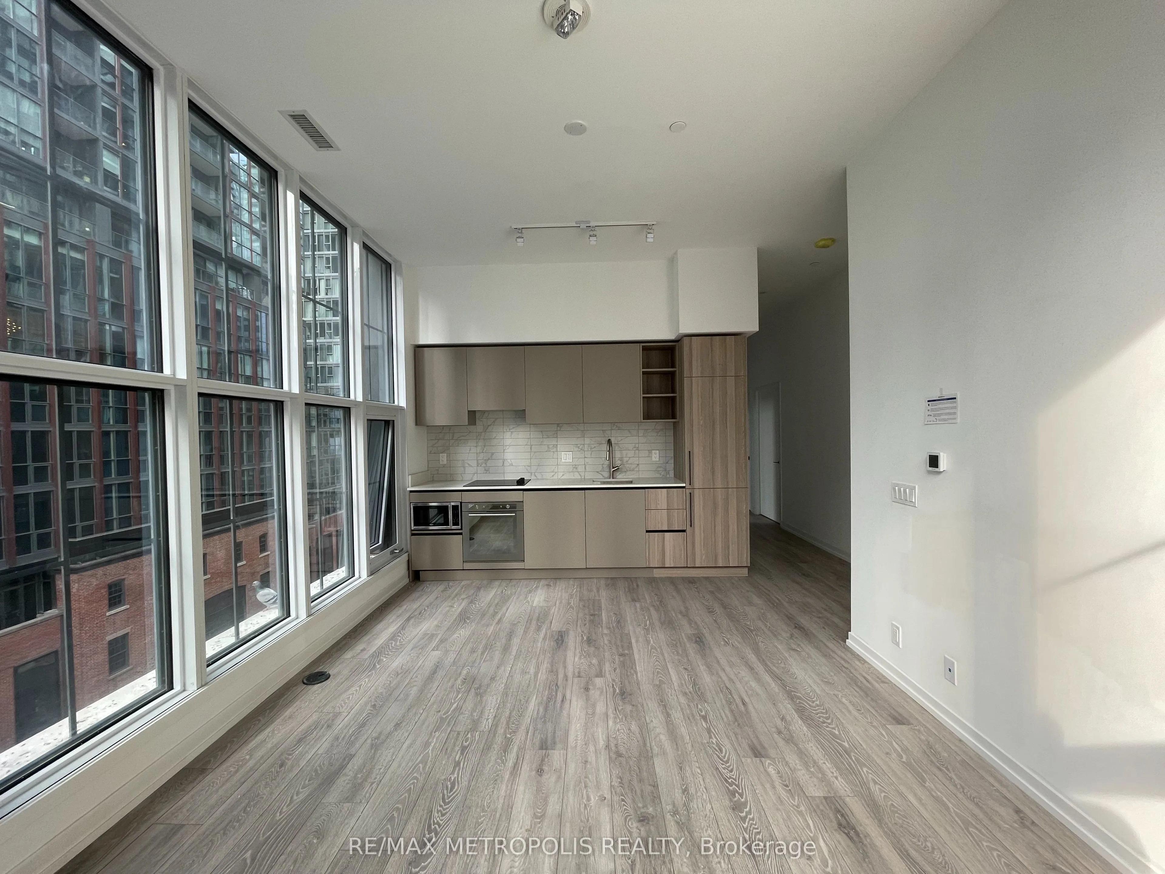 Property For Lease | C13139840