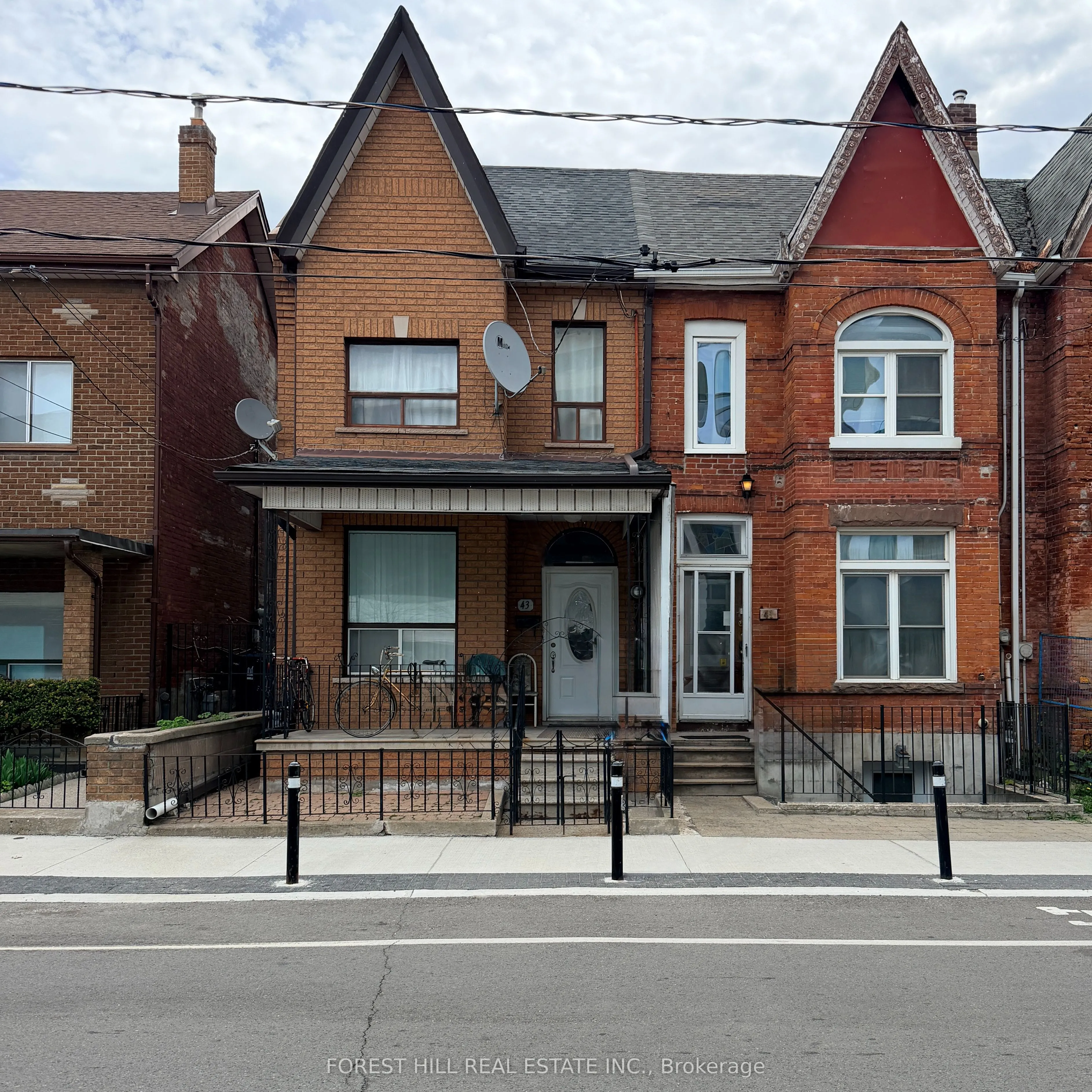 Property For Lease | C13139960
