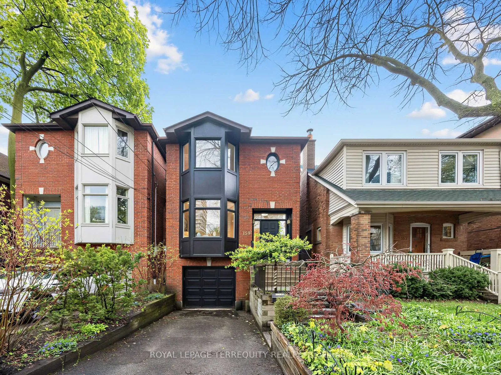 Detached Home For Sale | C13142082