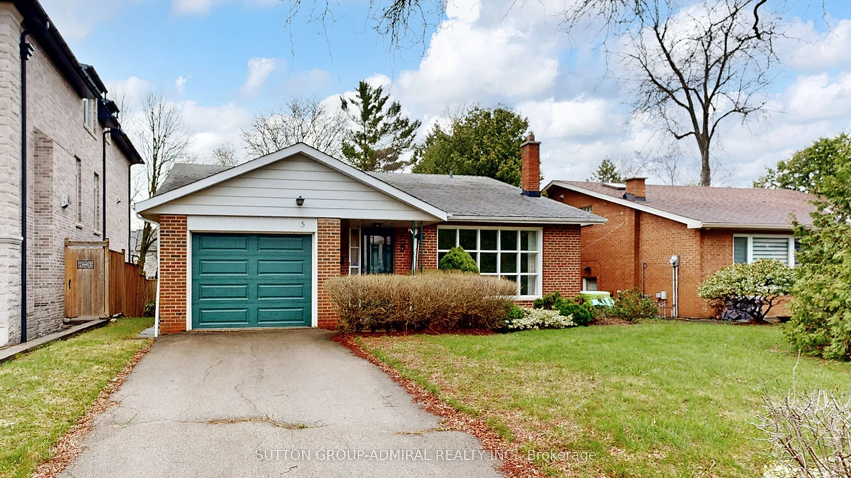 Detached Home For Sale | C13142890