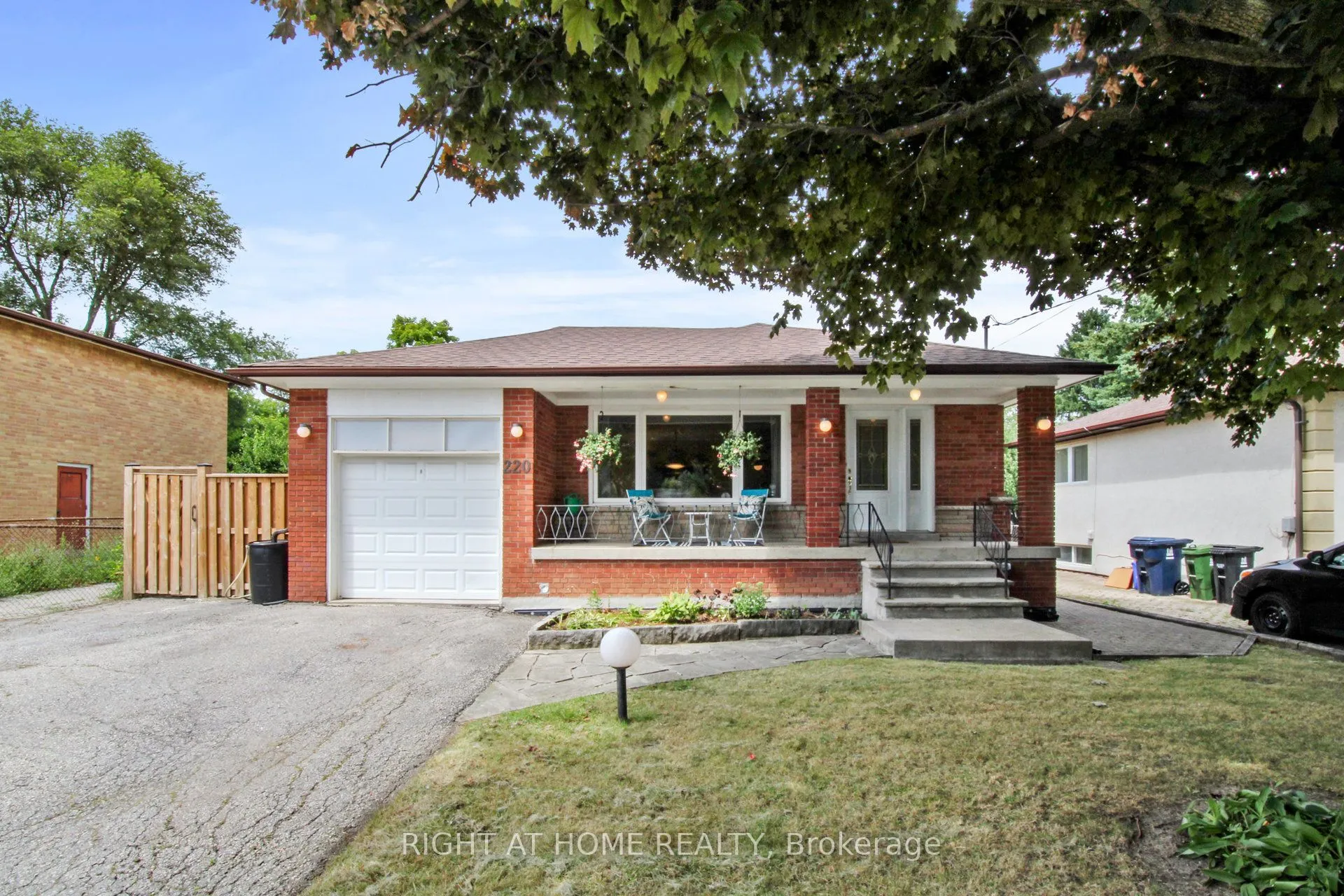 Detached Home For Sale | C13143810