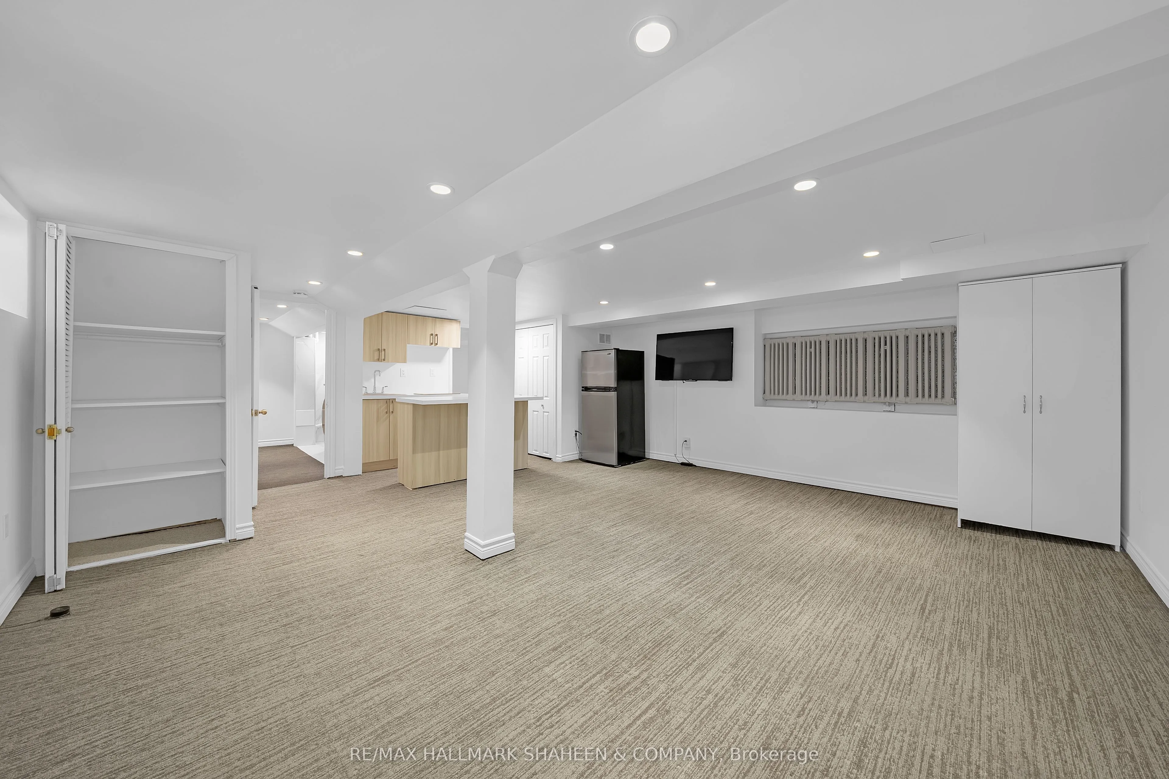 Detached Home For Lease | C13145552