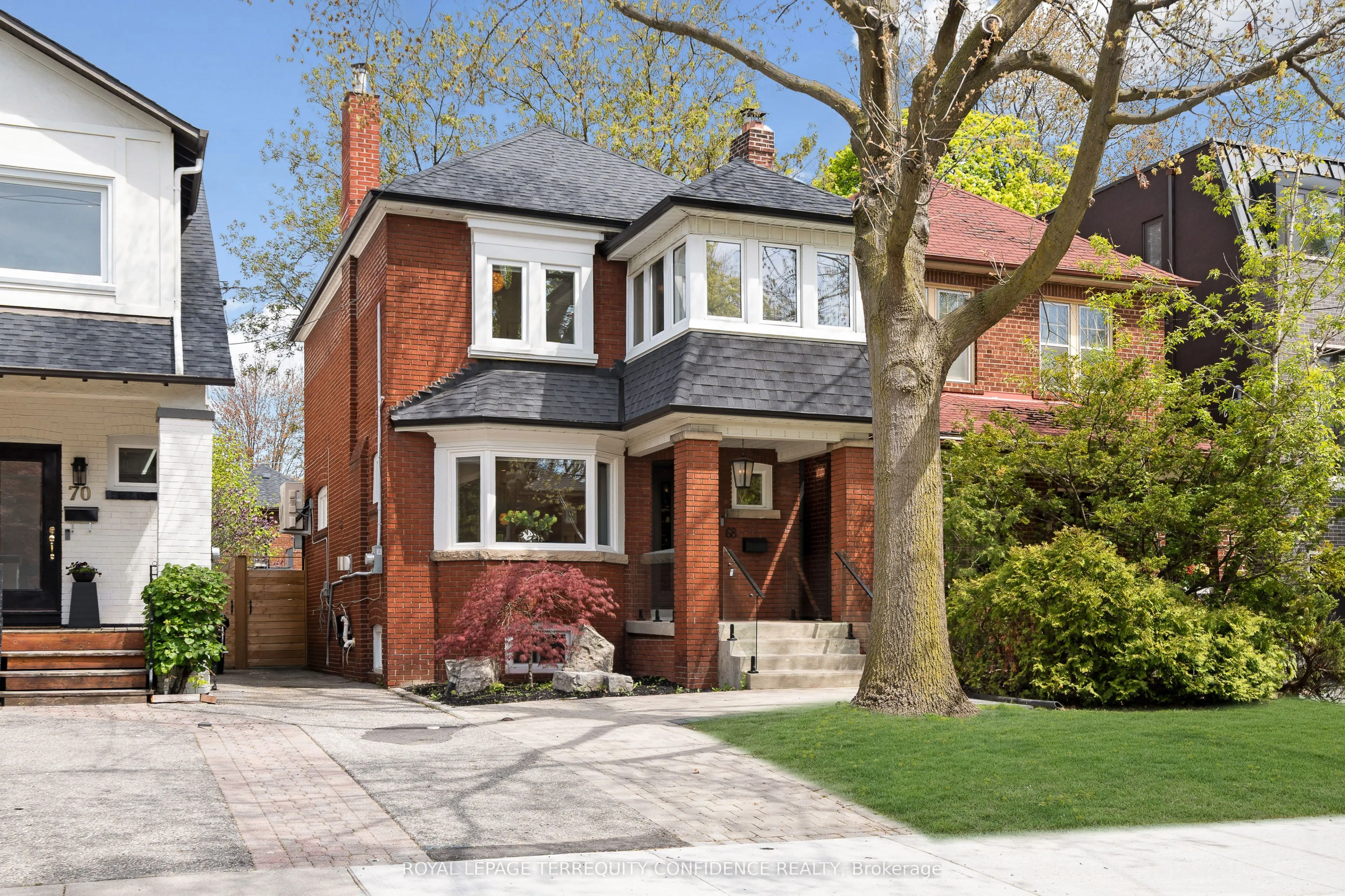 Detached Home For Sale | C13146874